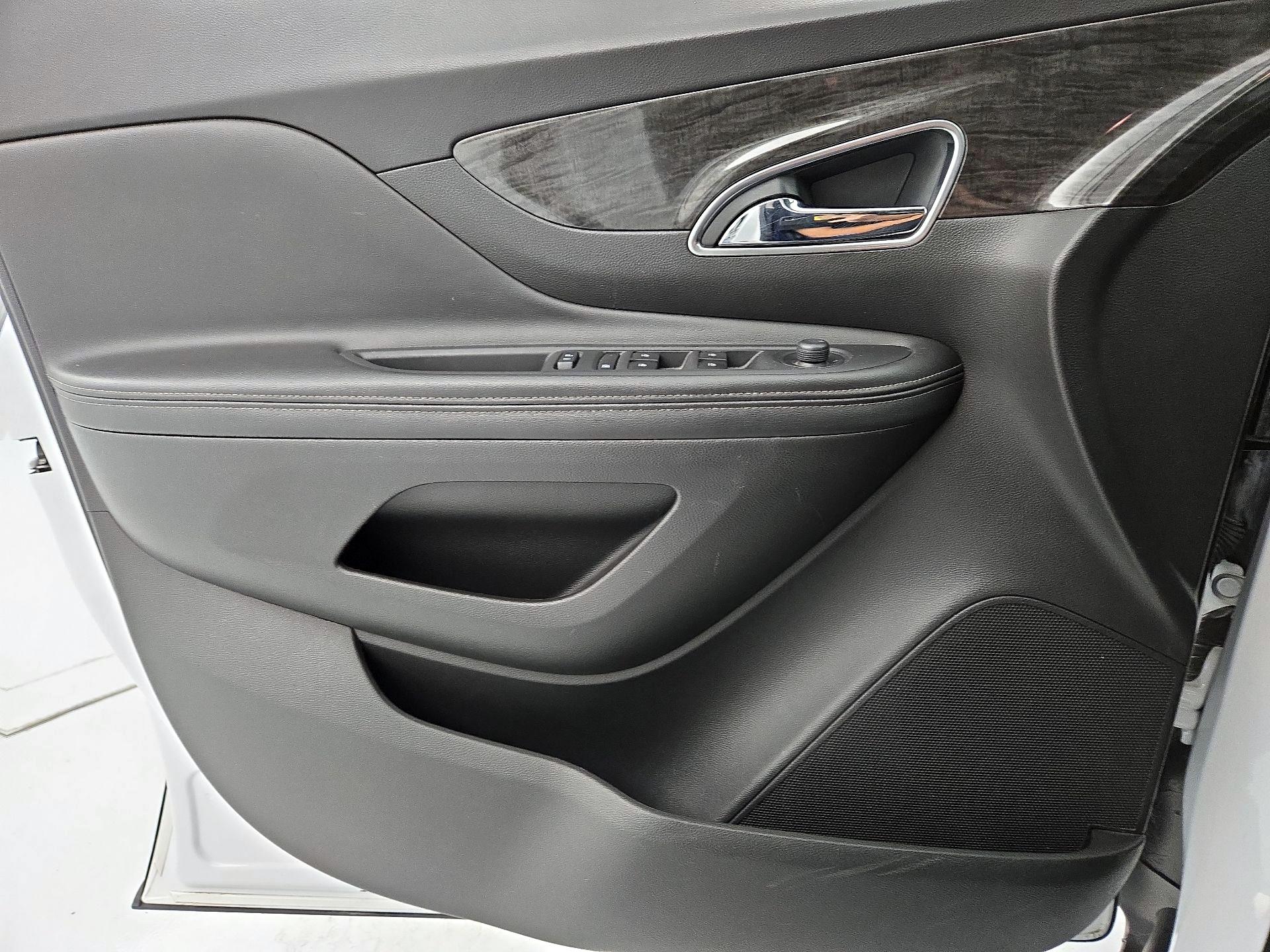 Thumbnail: 2016 Buick Encore - 12