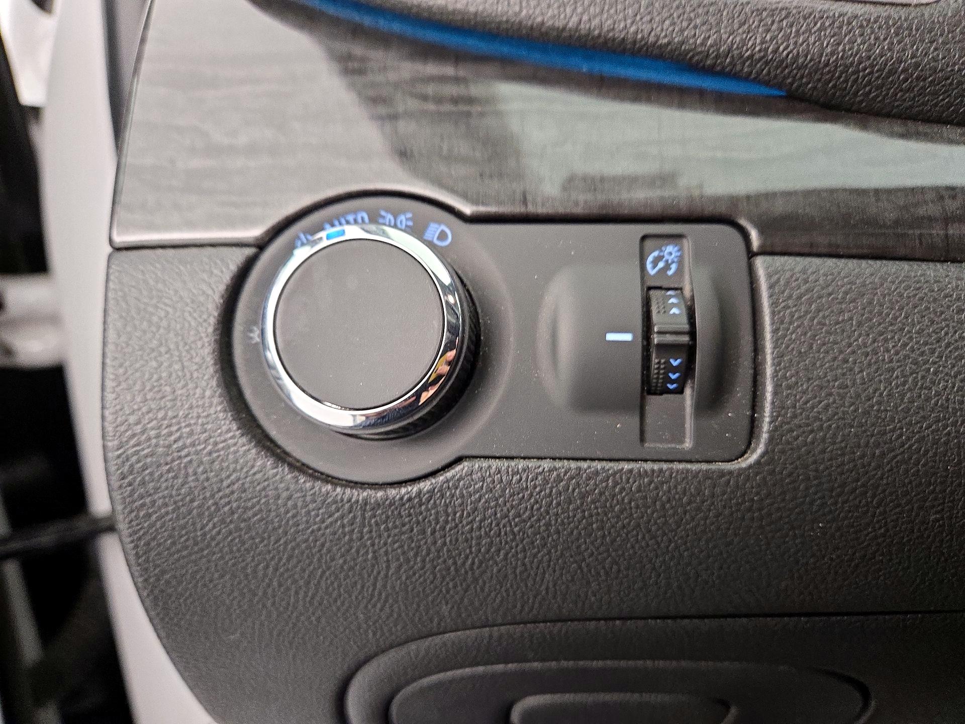 Thumbnail: 2016 Buick Encore - 13