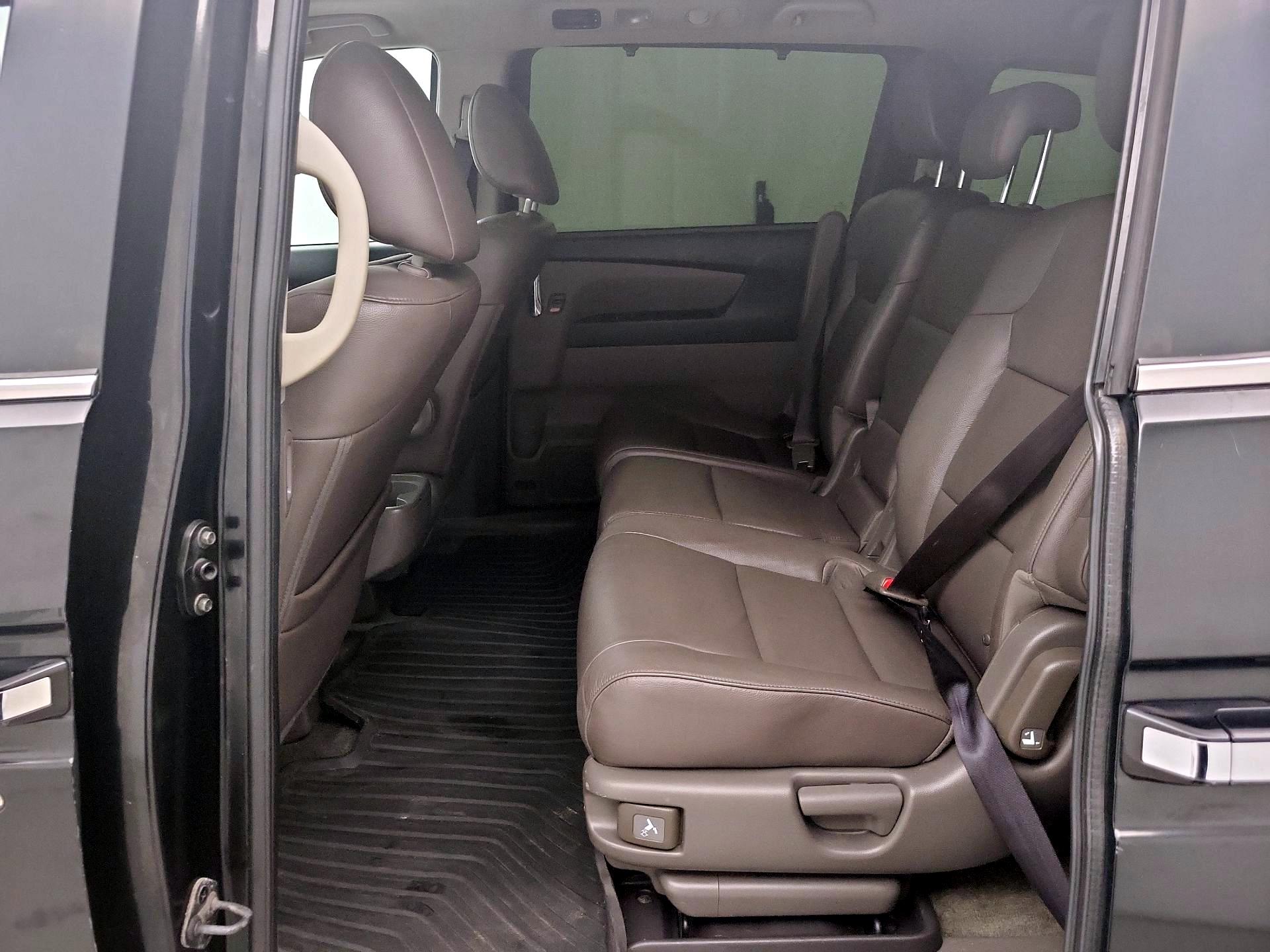 Thumbnail: 2014 Honda Odyssey - 20