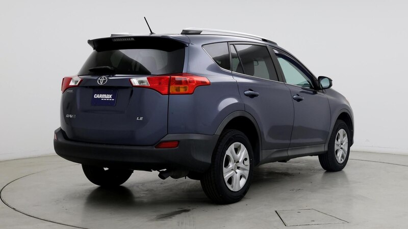 2013 Toyota RAV4 LE 8