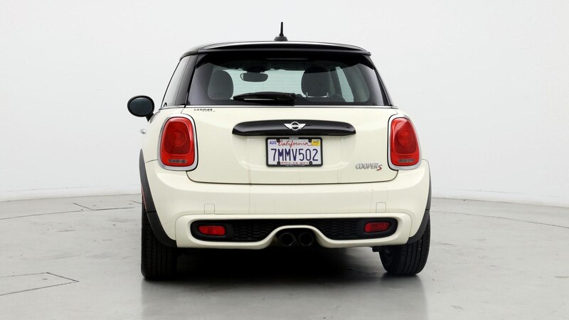 2015 MINI Cooper Hardtop S 6