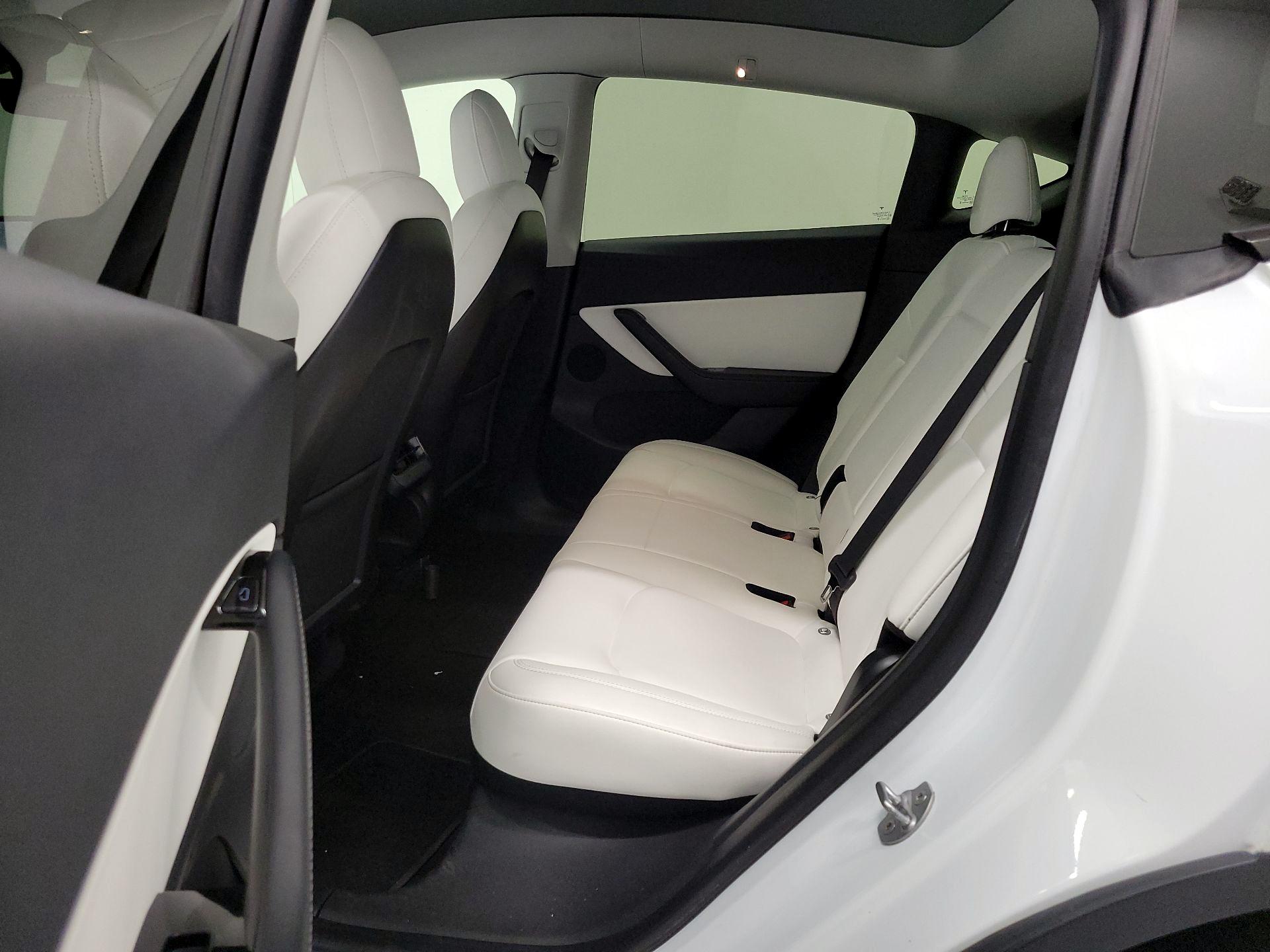 Thumbnail: 2021 Tesla Model Y - 19