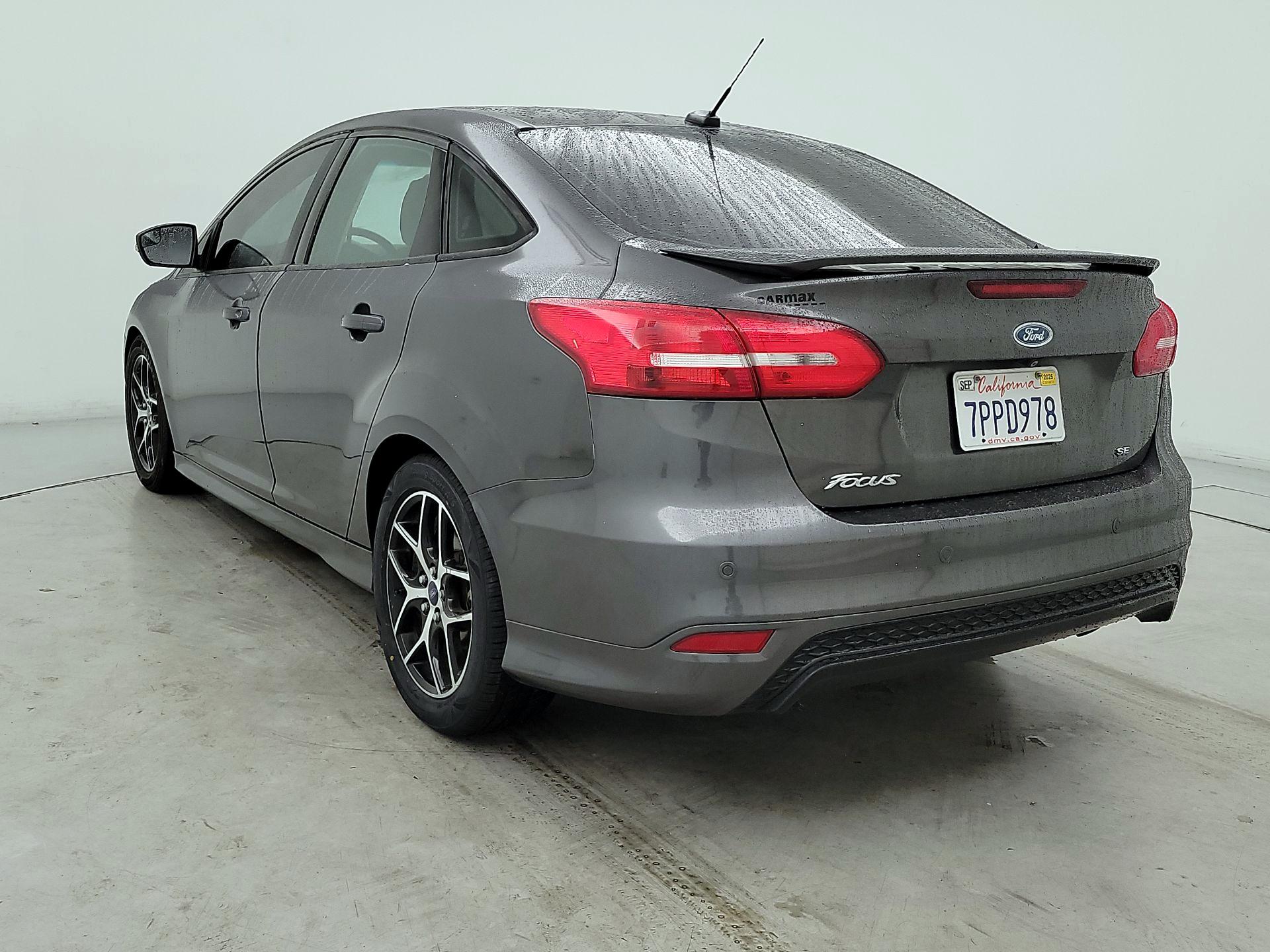 Thumbnail: 2016 Ford Focus - 7