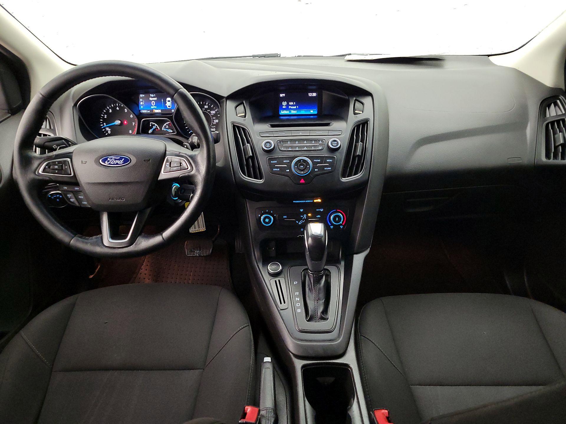Thumbnail: 2016 Ford Focus - 8