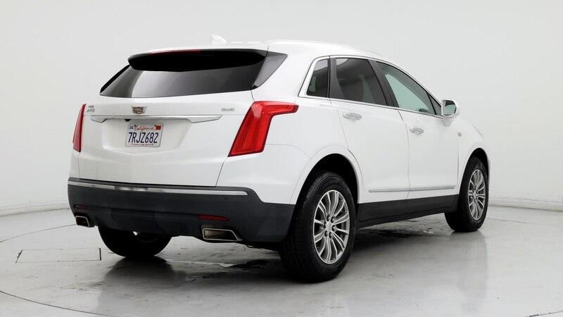 2017 Cadillac XT5 Luxury 8