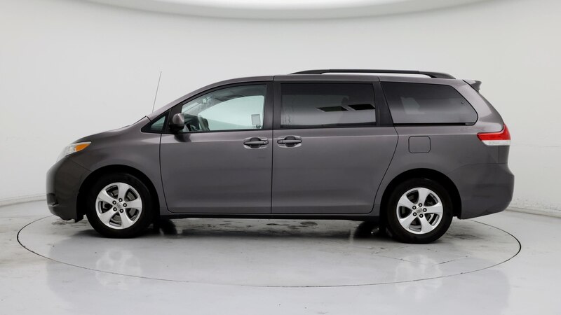 2014 Toyota Sienna LE 3