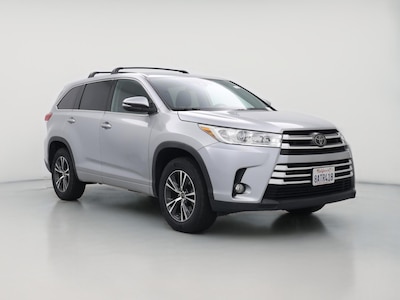 2018 Toyota Highlander Plus -
                Palmdale, CA