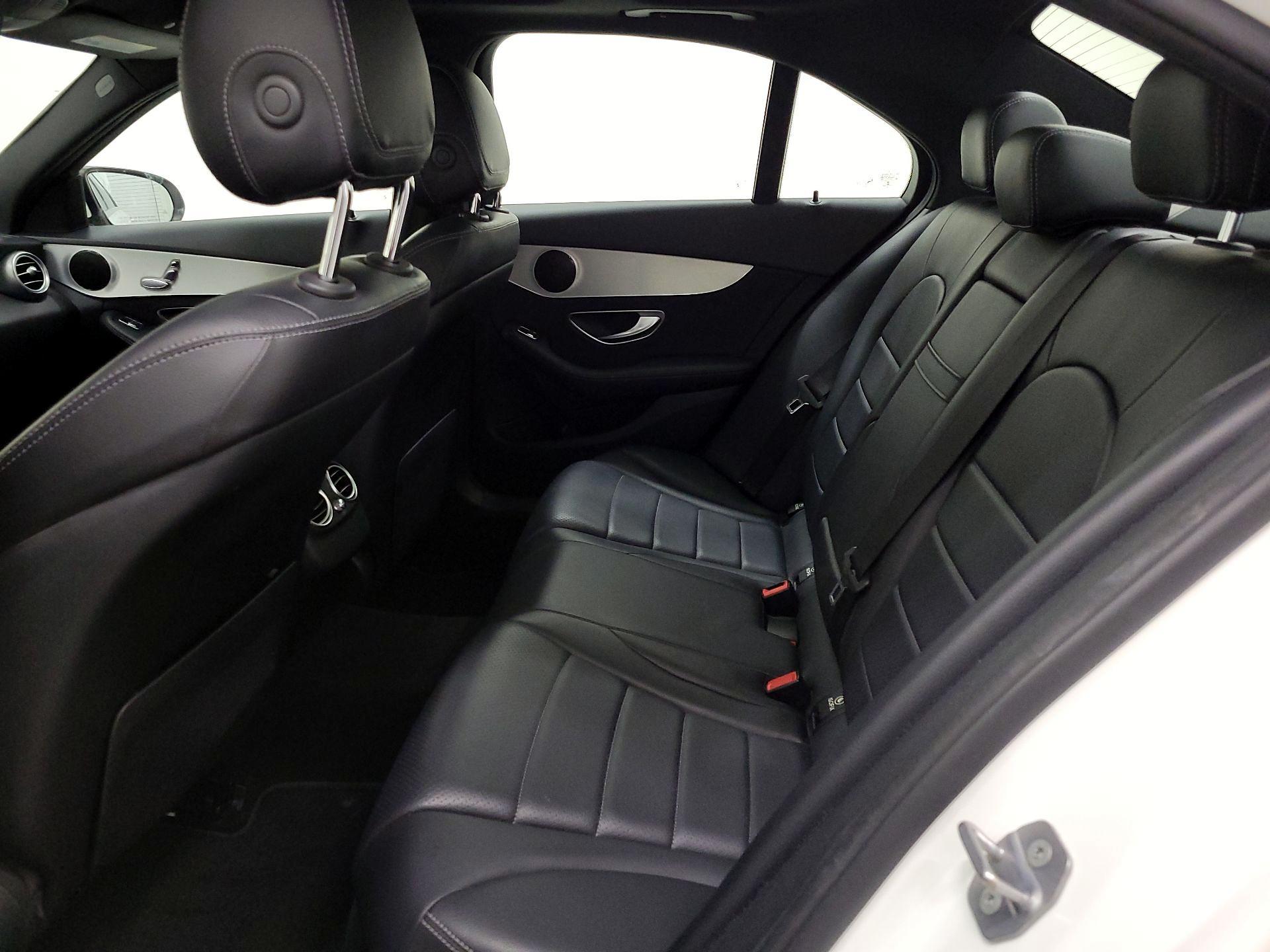 Thumbnail: 2019 Mercedes-Benz C-Class - 18