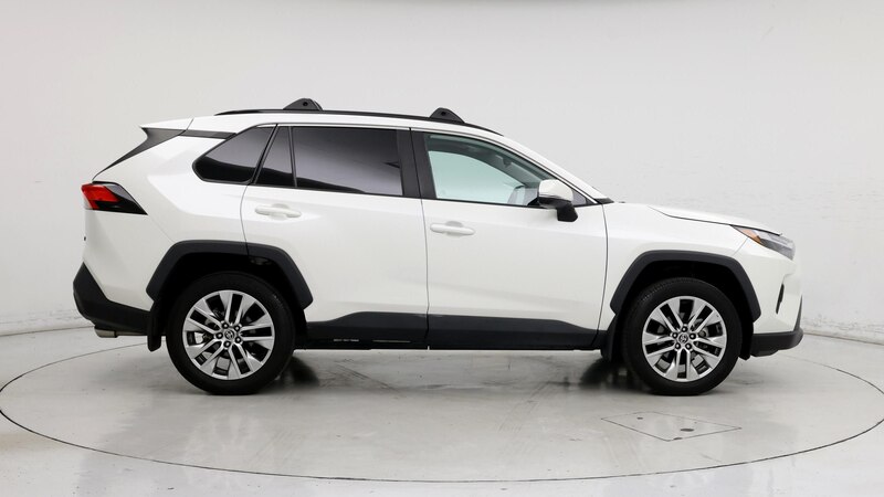 2022 Toyota RAV4 XLE Premium 7