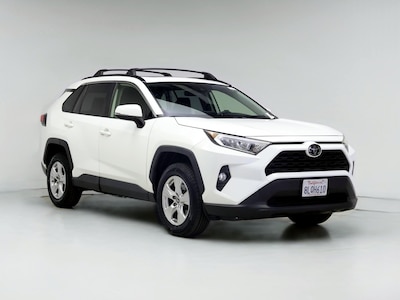 2019 Toyota RAV4 XLE -
                Los Angeles, CA