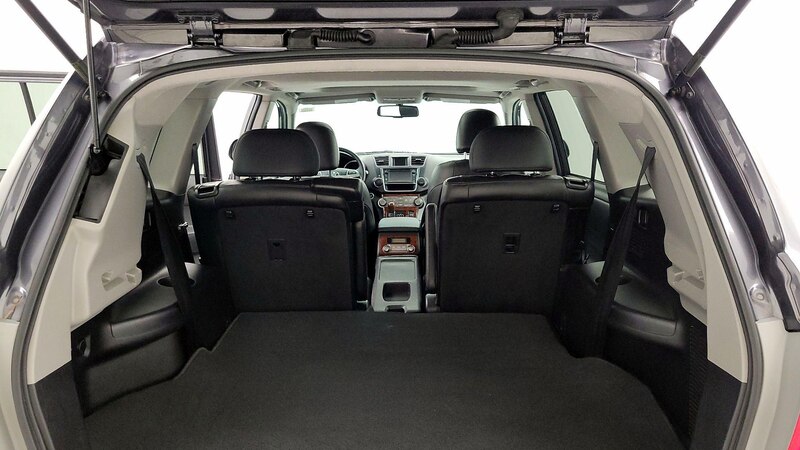 2013 Toyota Highlander Limited 22