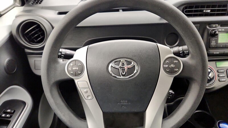 2014 Toyota Prius c Two 10