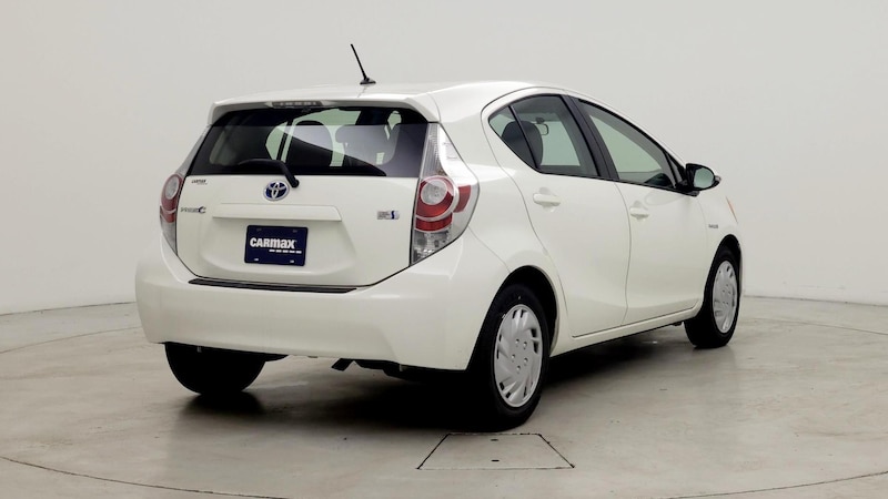 2014 Toyota Prius c Two 8