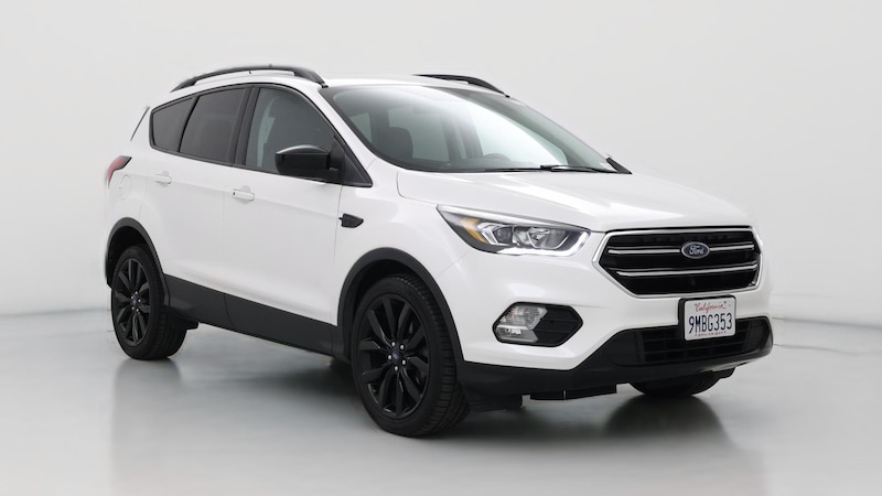 2019 Ford Escape SE Hero Image