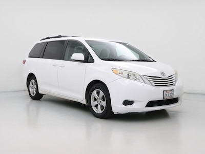 2015 Toyota Sienna LE -
                Bakersfield, CA