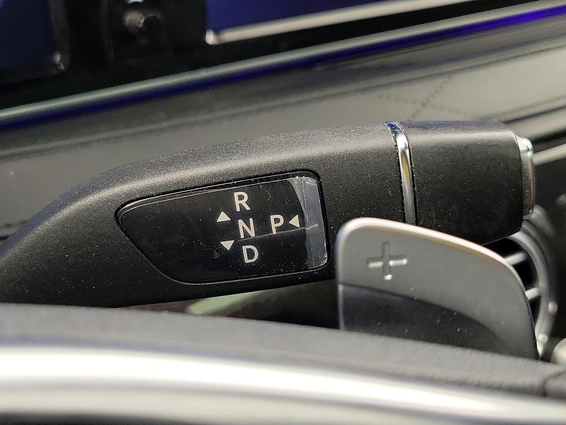 Thumbnail: 2016 Mercedes-Benz S-Class - 17