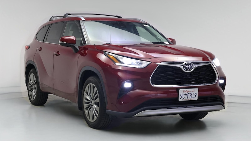 2021 Toyota Highlander Platinum Hero Image