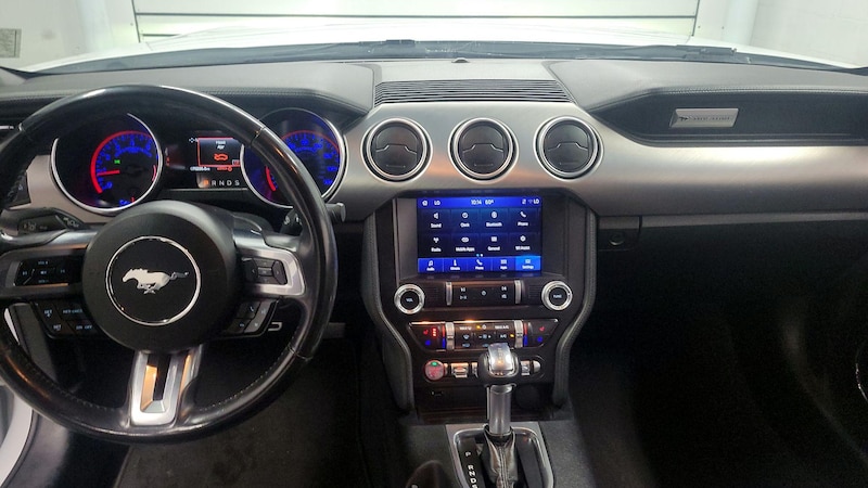 2022 Ford Mustang  9