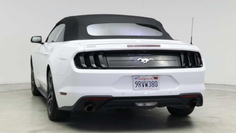 2022 Ford Mustang  6