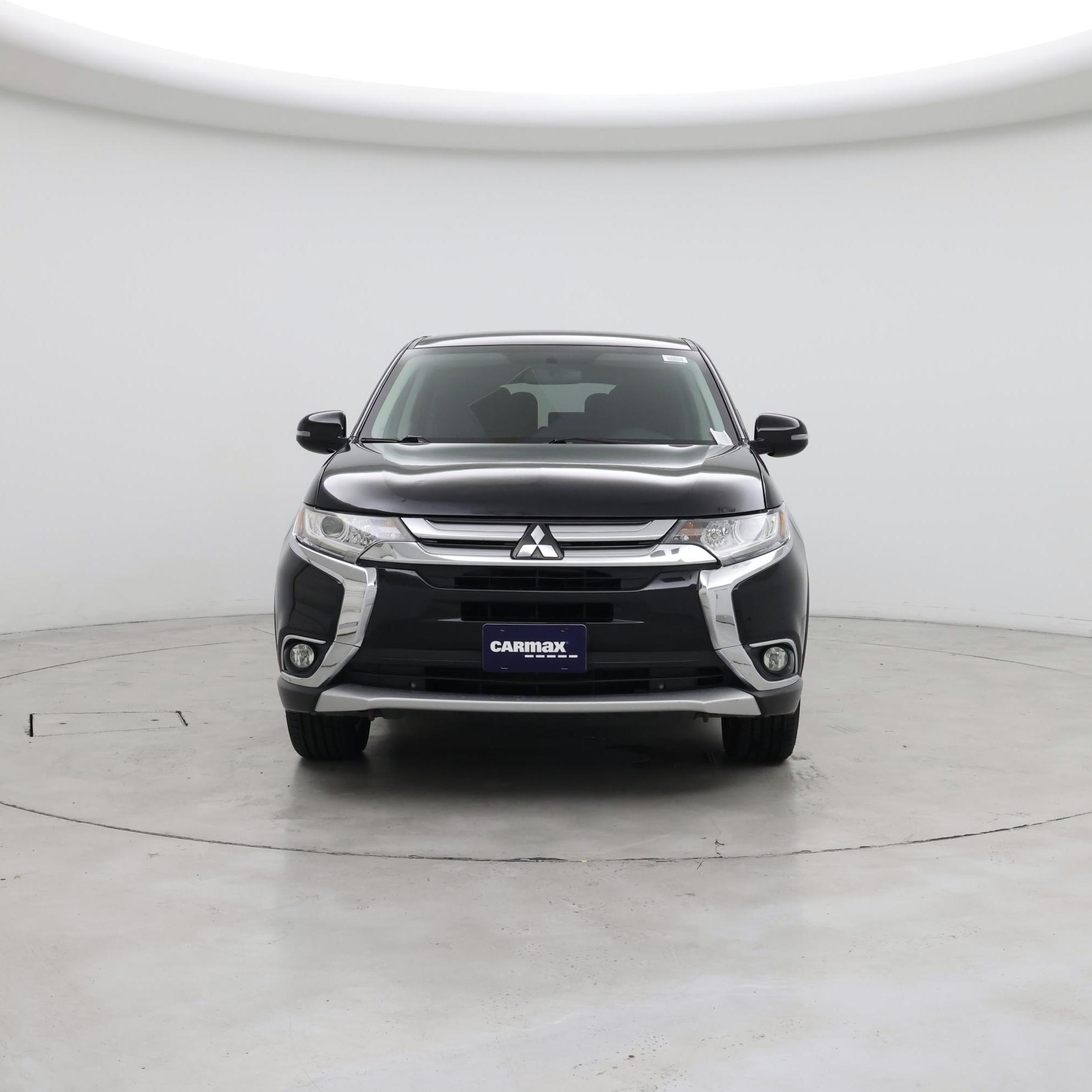 Thumbnail: 2017 Mitsubishi Outlander - 5