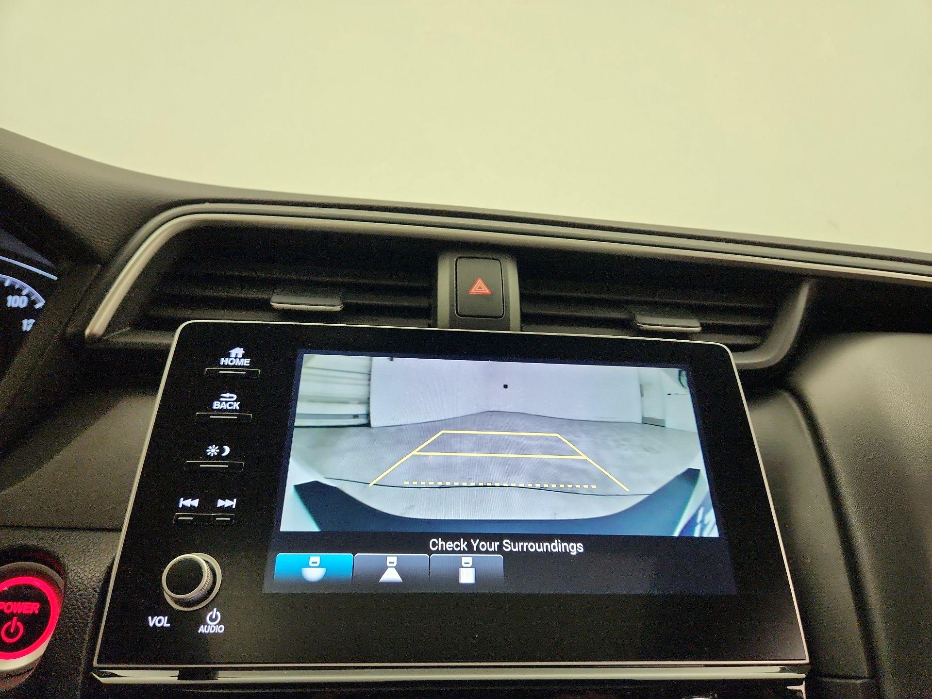 Thumbnail: 2019 Honda Insight - 15