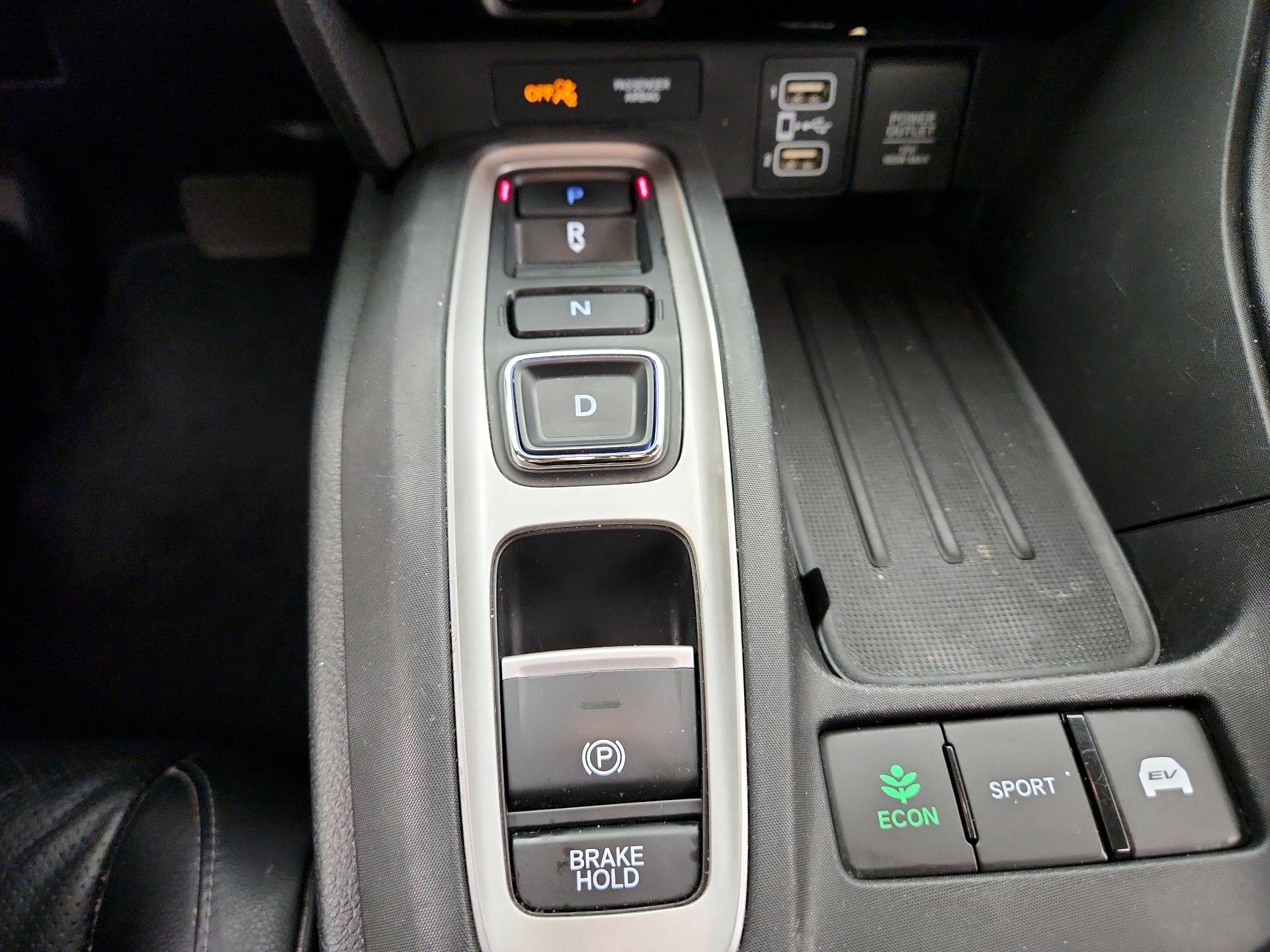 Thumbnail: 2019 Honda Insight - 18