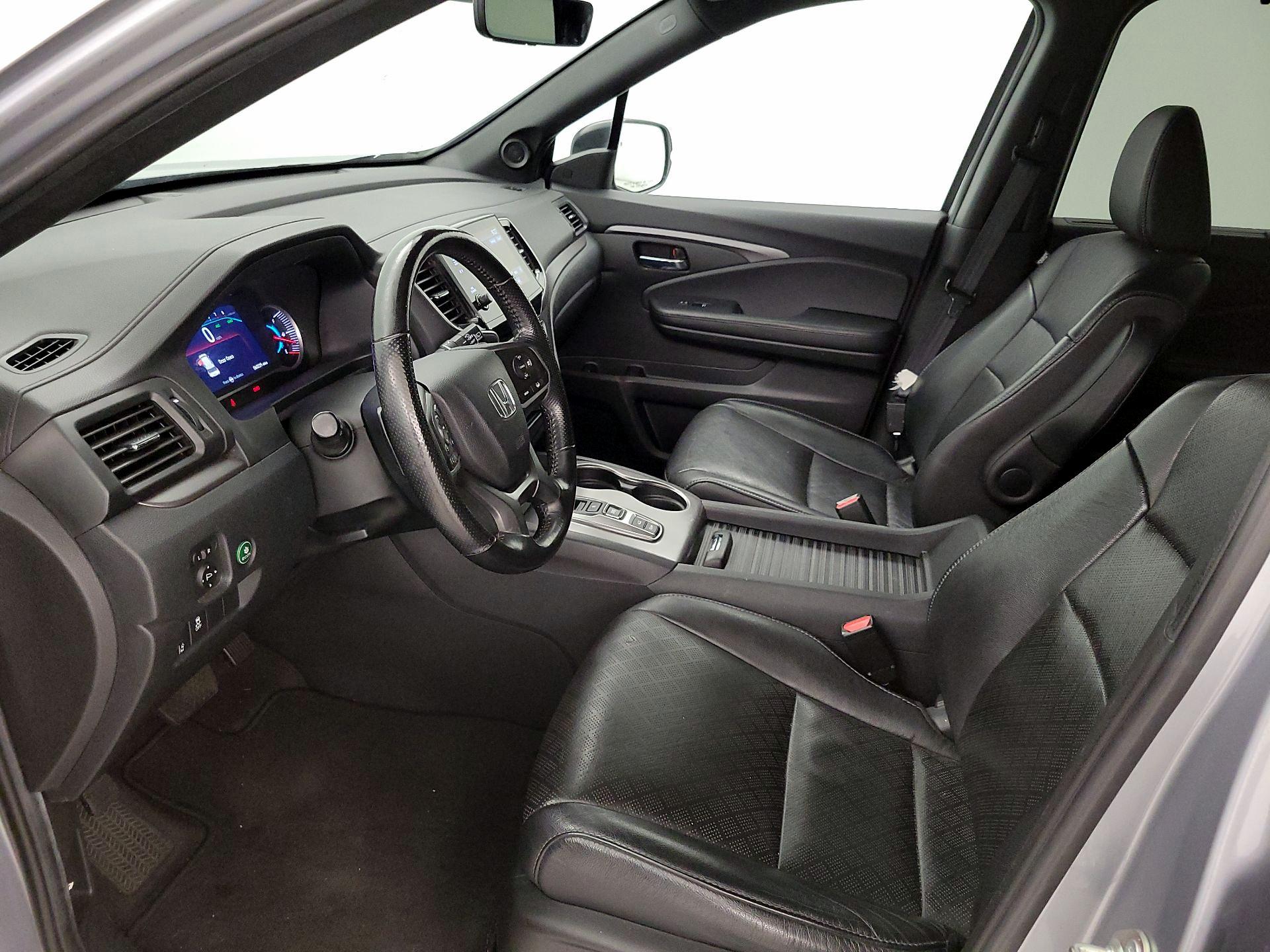 Thumbnail: 2020 Honda Passport - 11