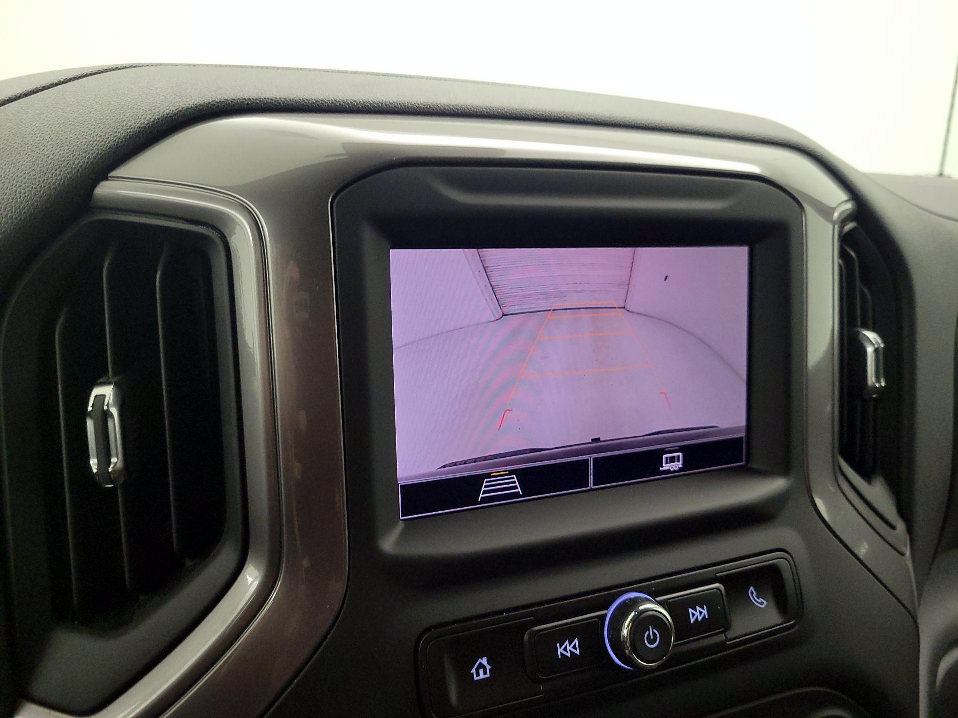 Thumbnail: 2022 Chevrolet Silverado 1500 - 14