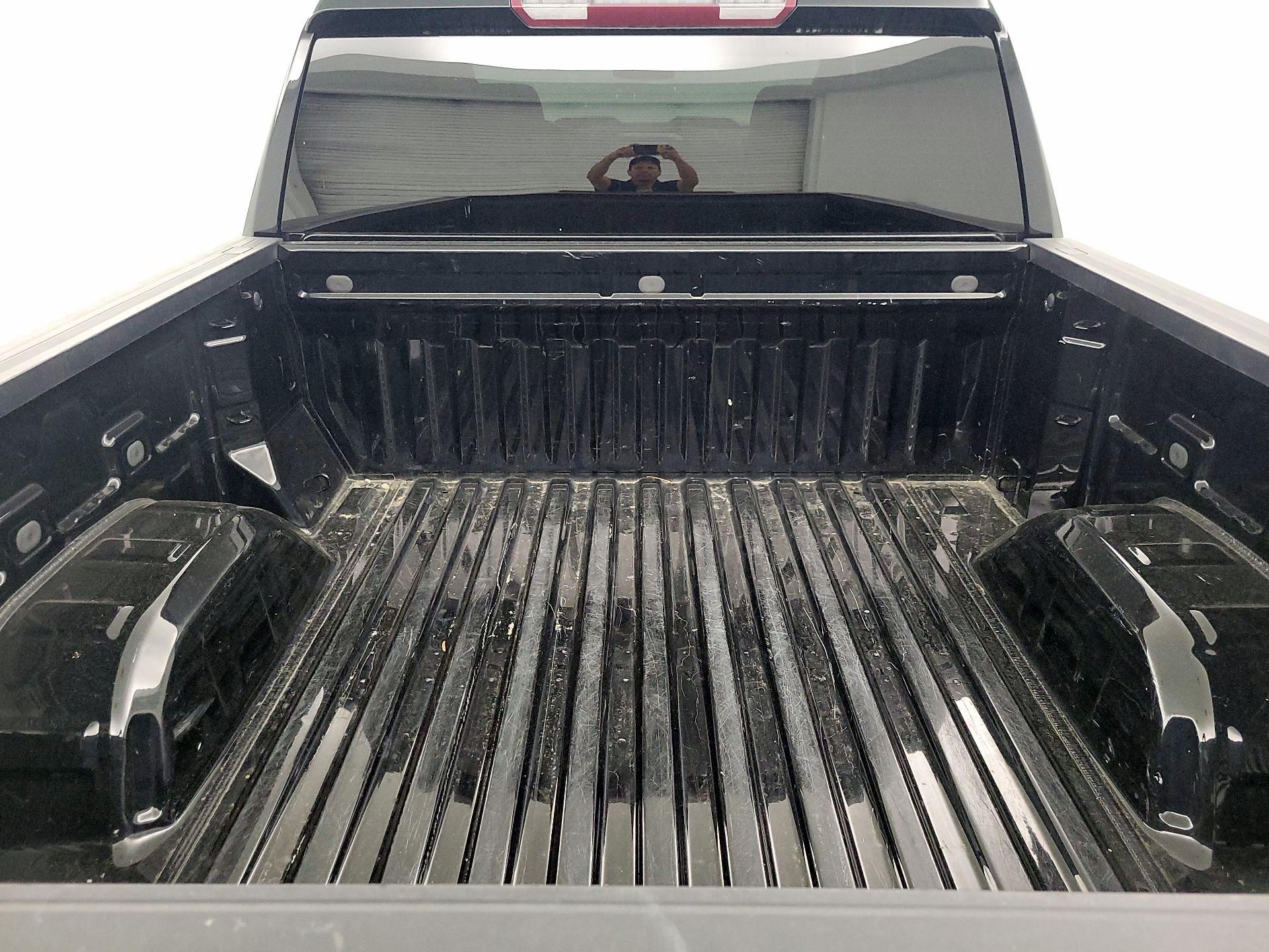 Thumbnail: 2022 Chevrolet Silverado 1500 - 20