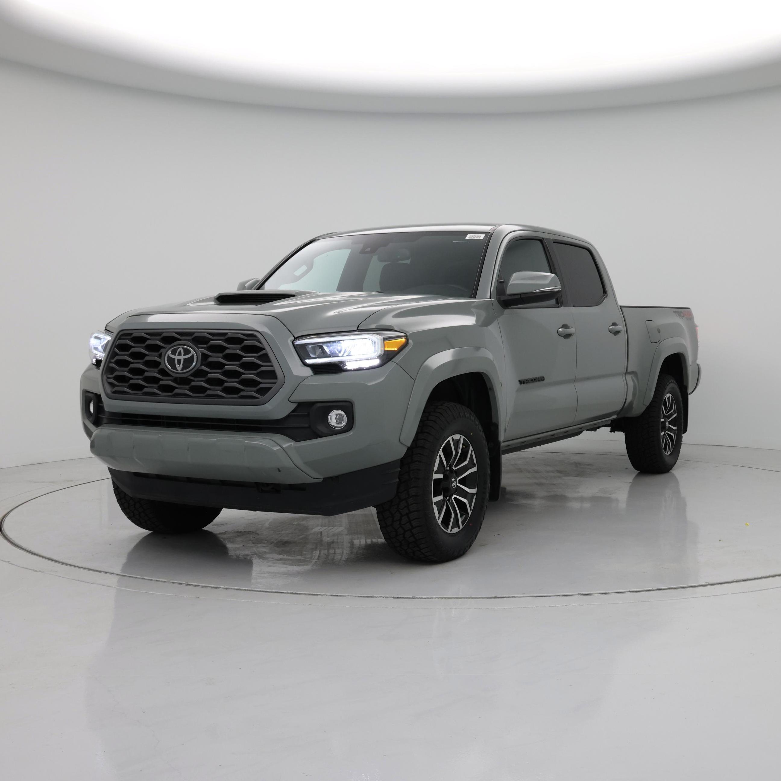Thumbnail: 2023 Toyota Tacoma - 4