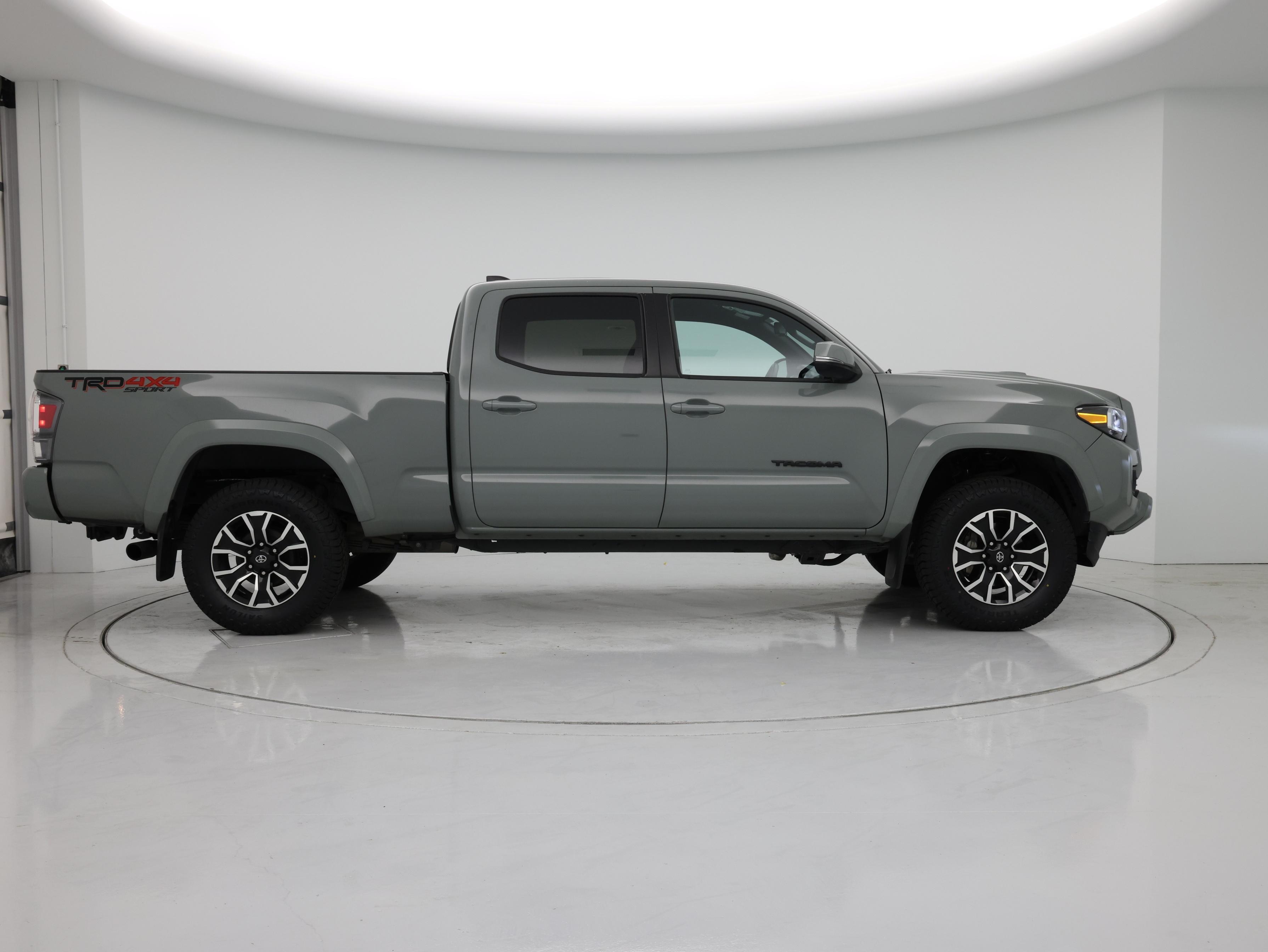 Thumbnail: 2023 Toyota Tacoma - 7