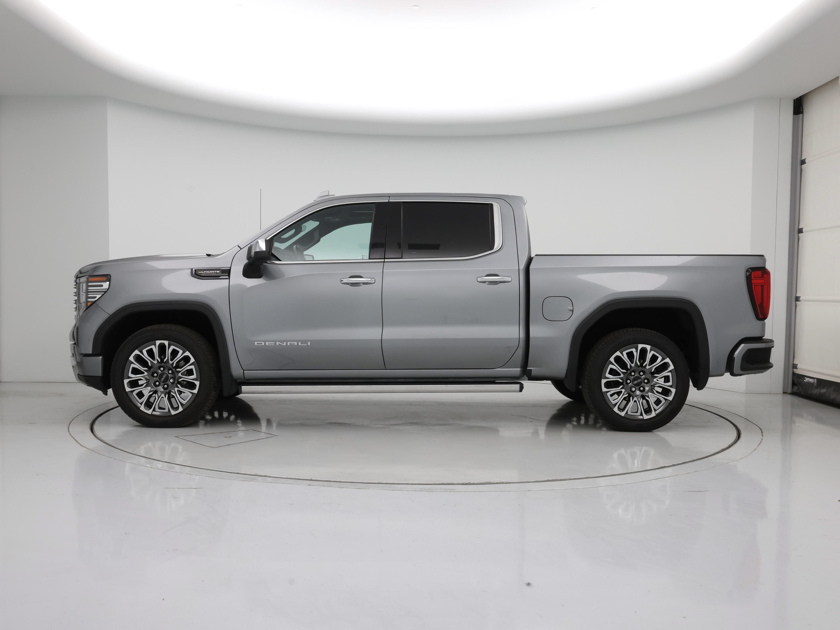 Thumbnail: 2023 GMC Sierra 1500 - 3
