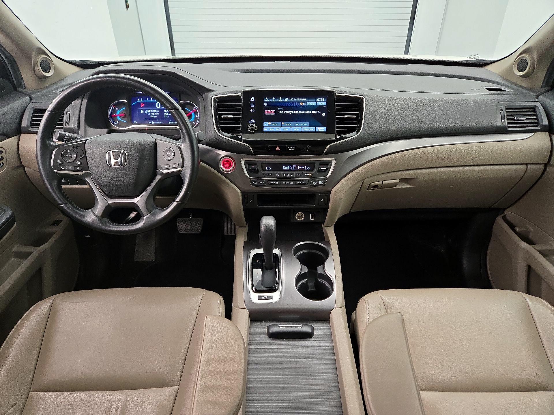 Thumbnail: 2019 Honda Pilot - 9