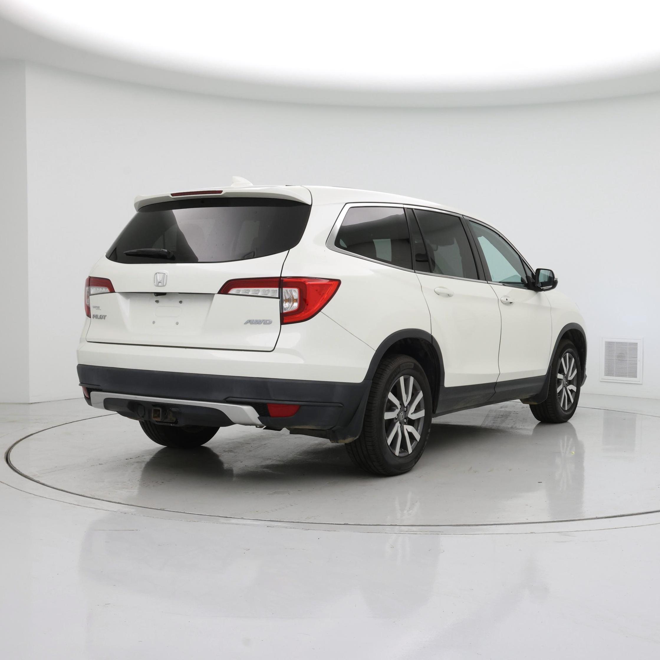 Thumbnail: 2019 Honda Pilot - 8