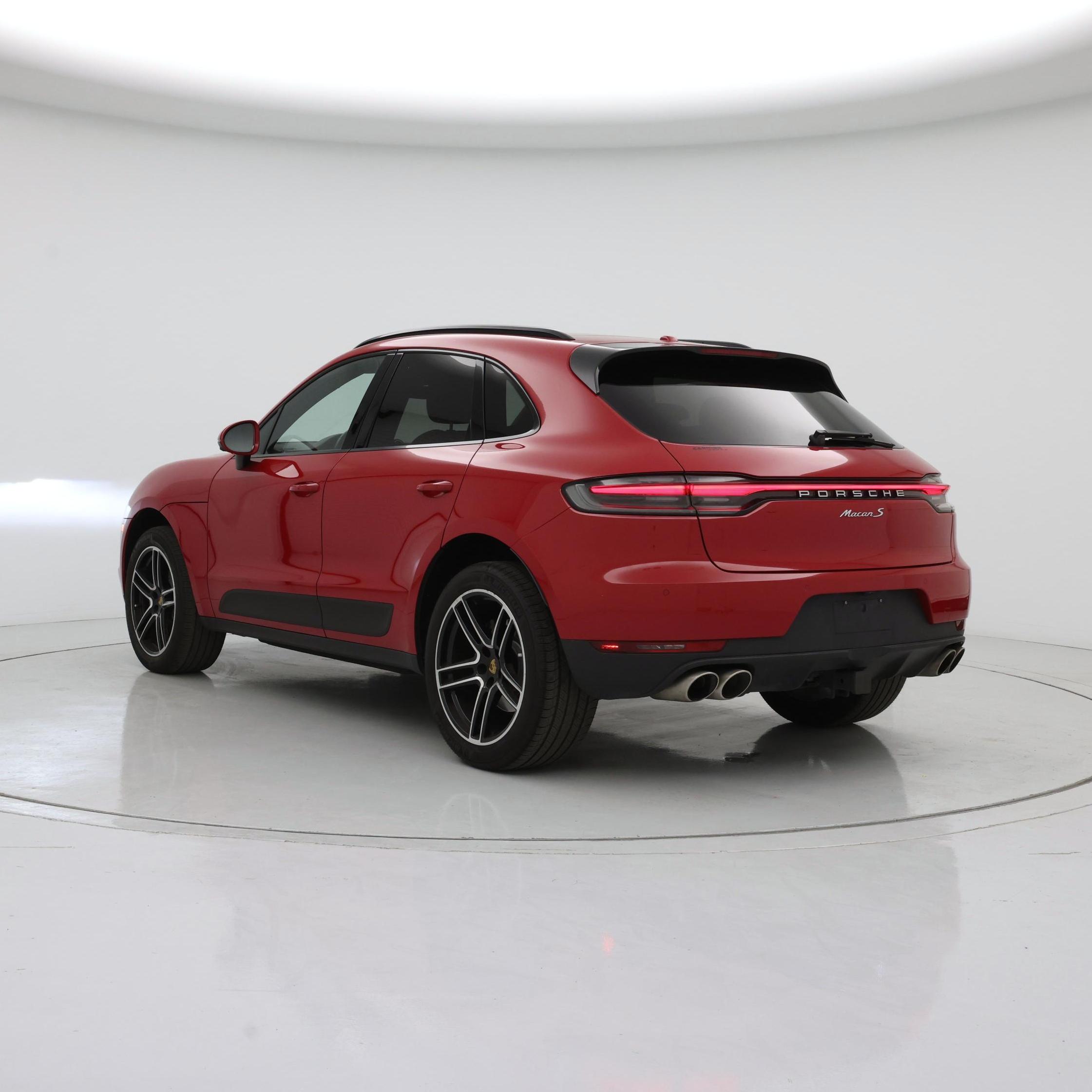 Thumbnail: 2021 Porsche Macan - 2