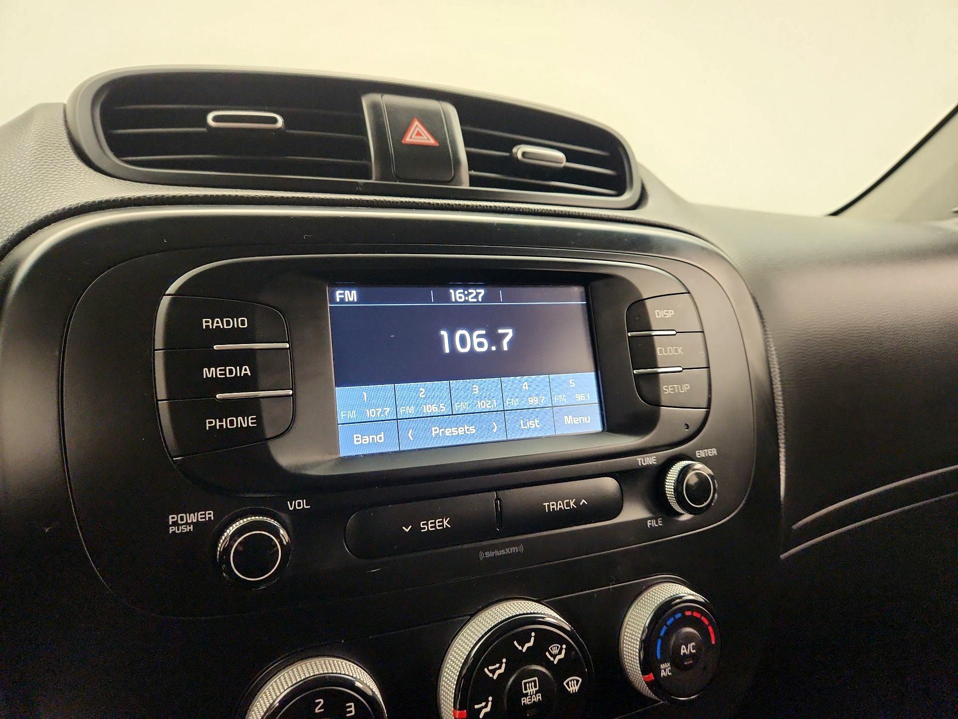 Thumbnail: 2019 Kia Soul - 15