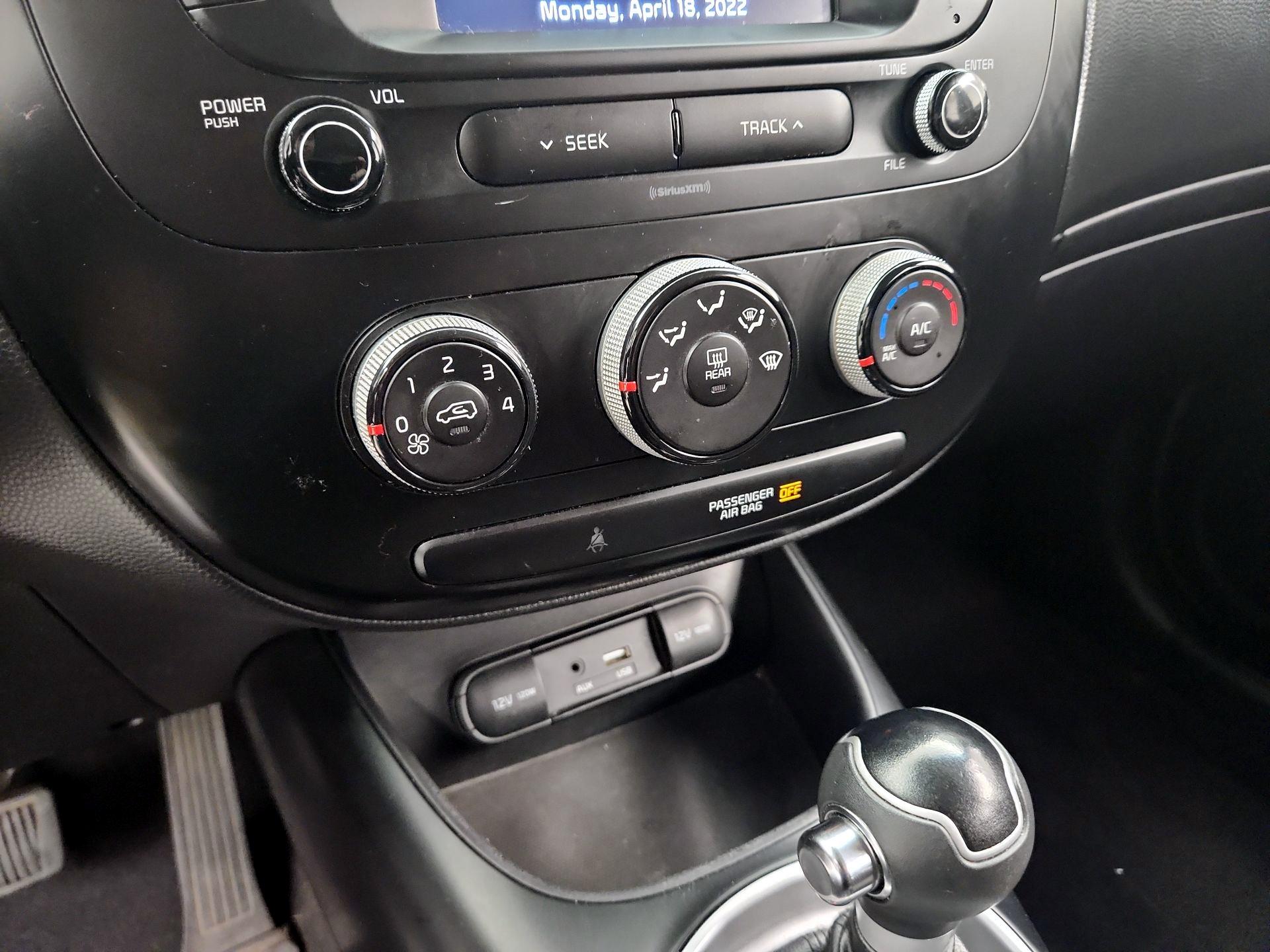 Thumbnail: 2019 Kia Soul - 16