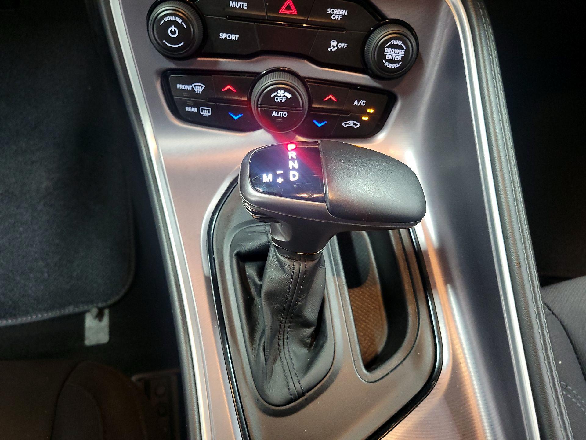 Thumbnail: 2019 Dodge Challenger - 16