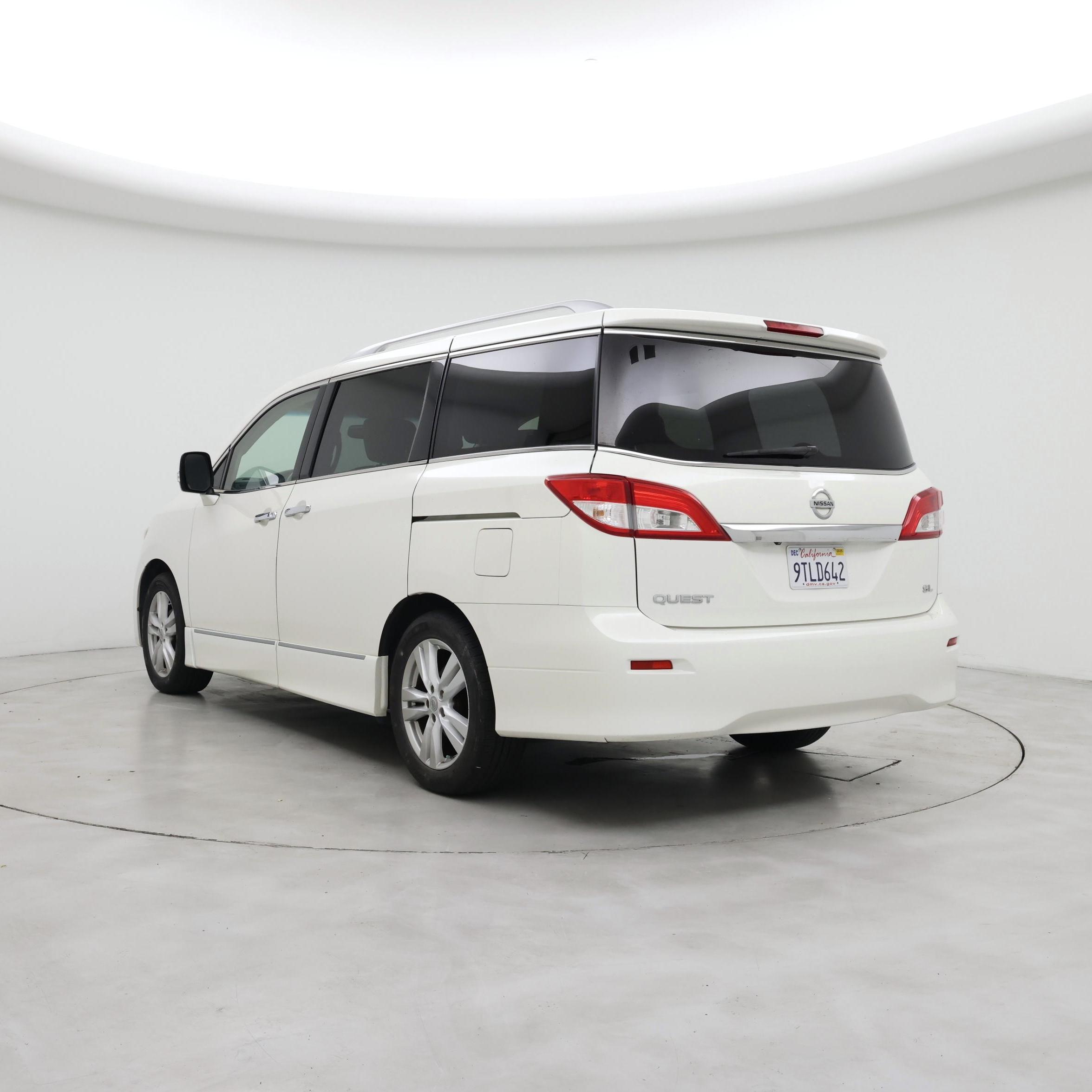 Thumbnail: 2014 Nissan Quest - 2