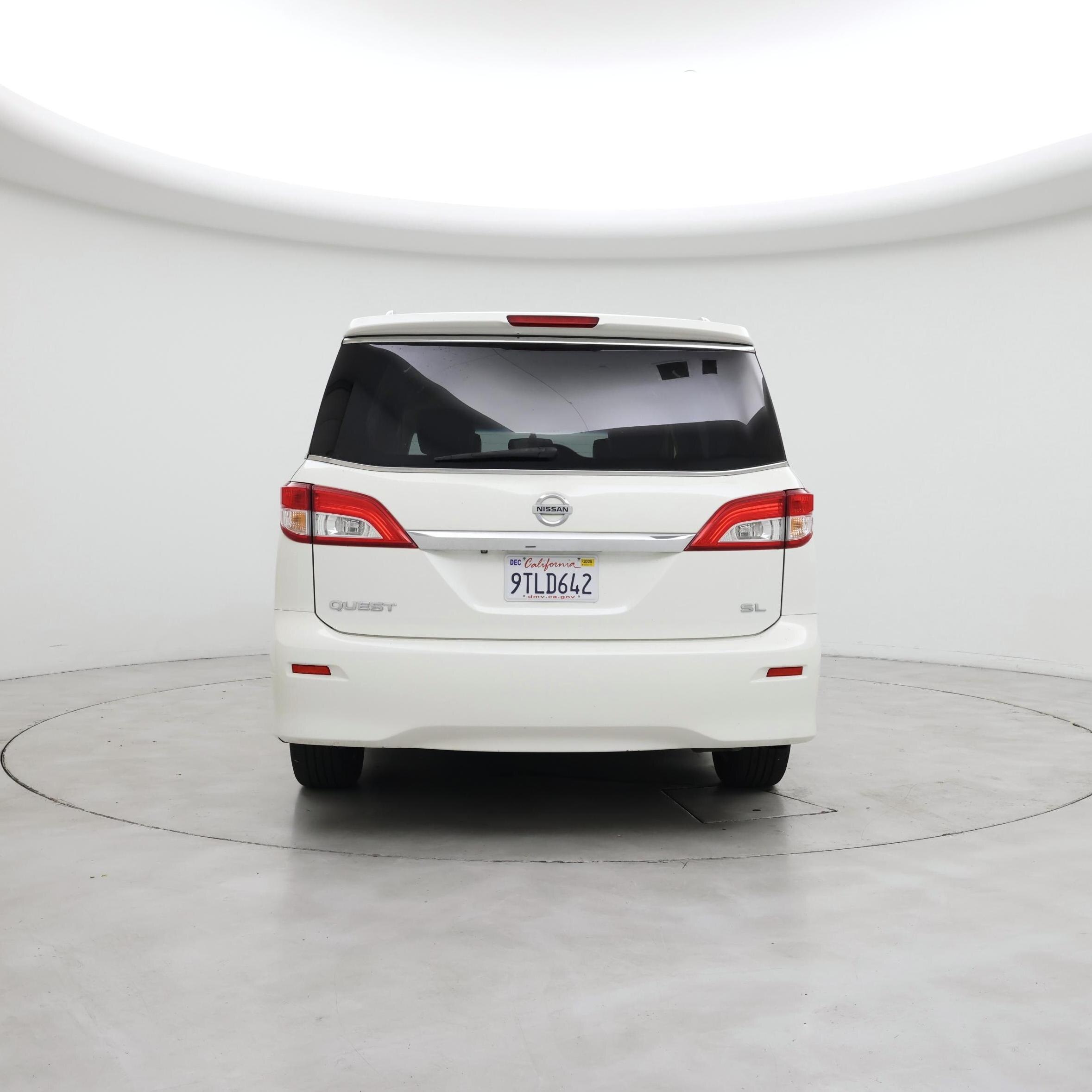 Thumbnail: 2014 Nissan Quest - 6