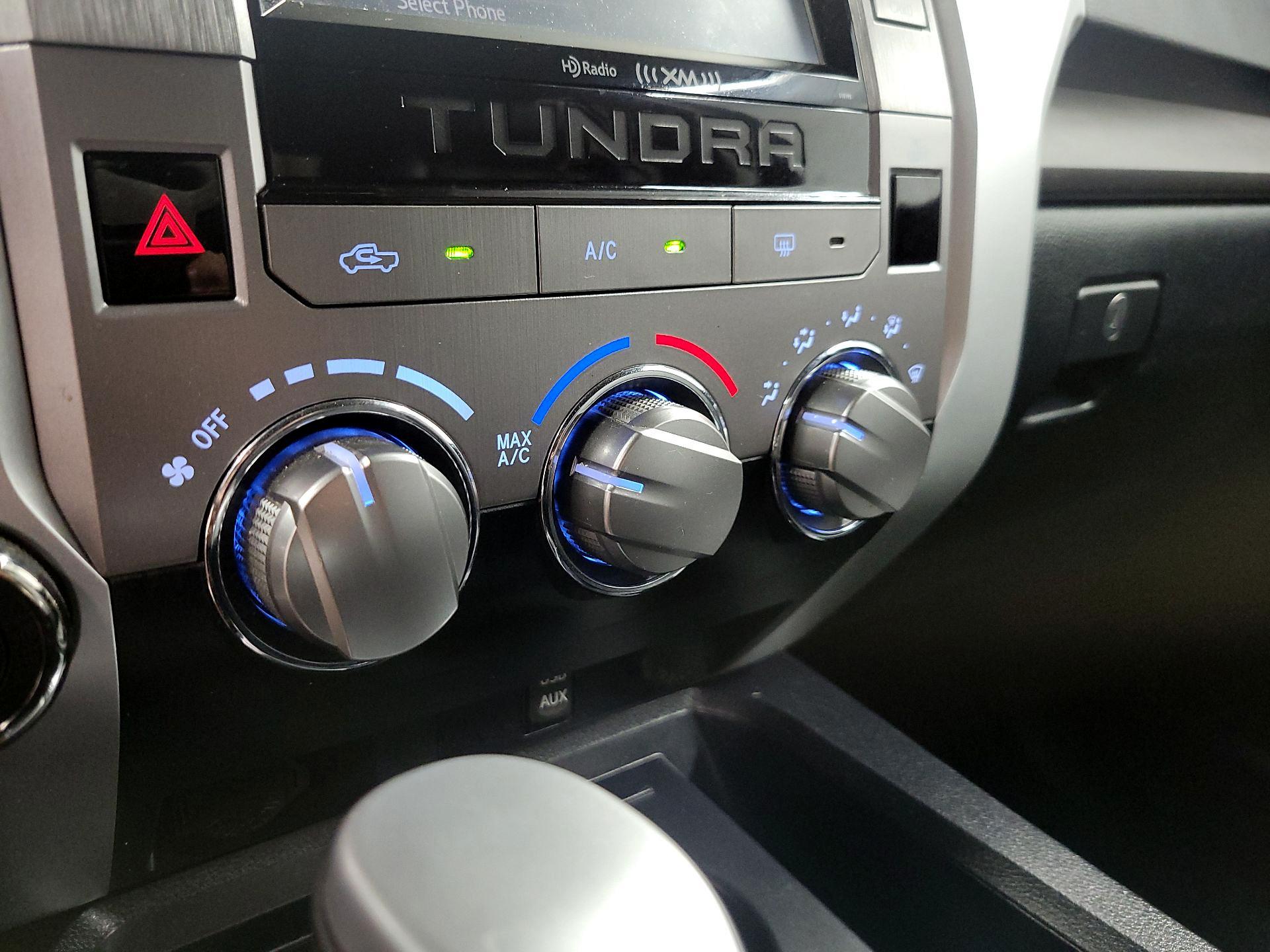 Thumbnail: 2019 Toyota Tundra - 15
