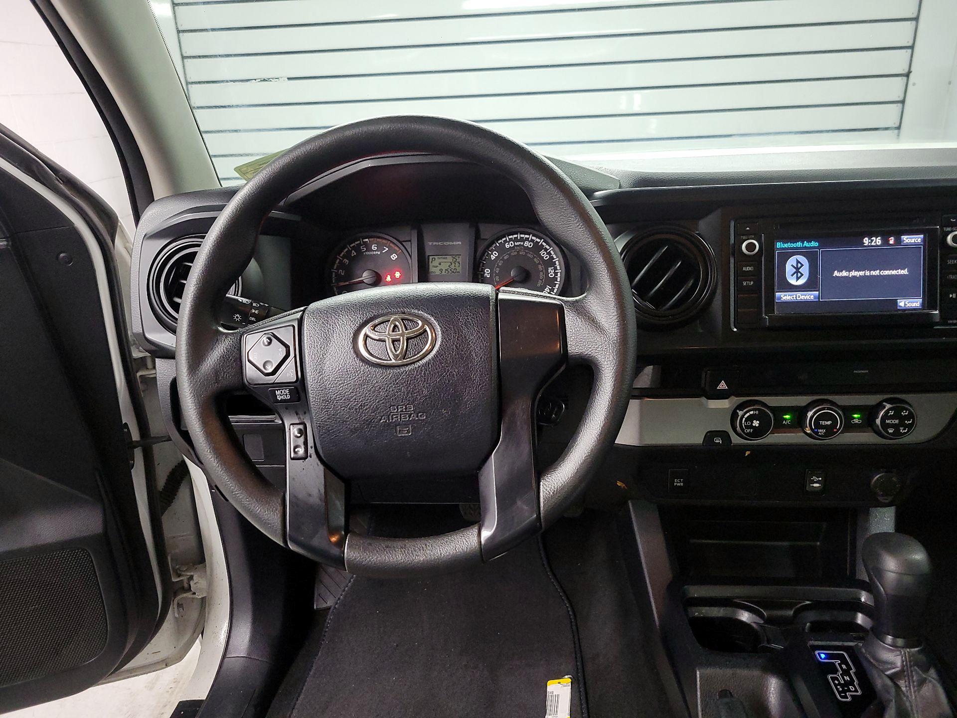 Thumbnail: 2017 Toyota Tacoma - 10