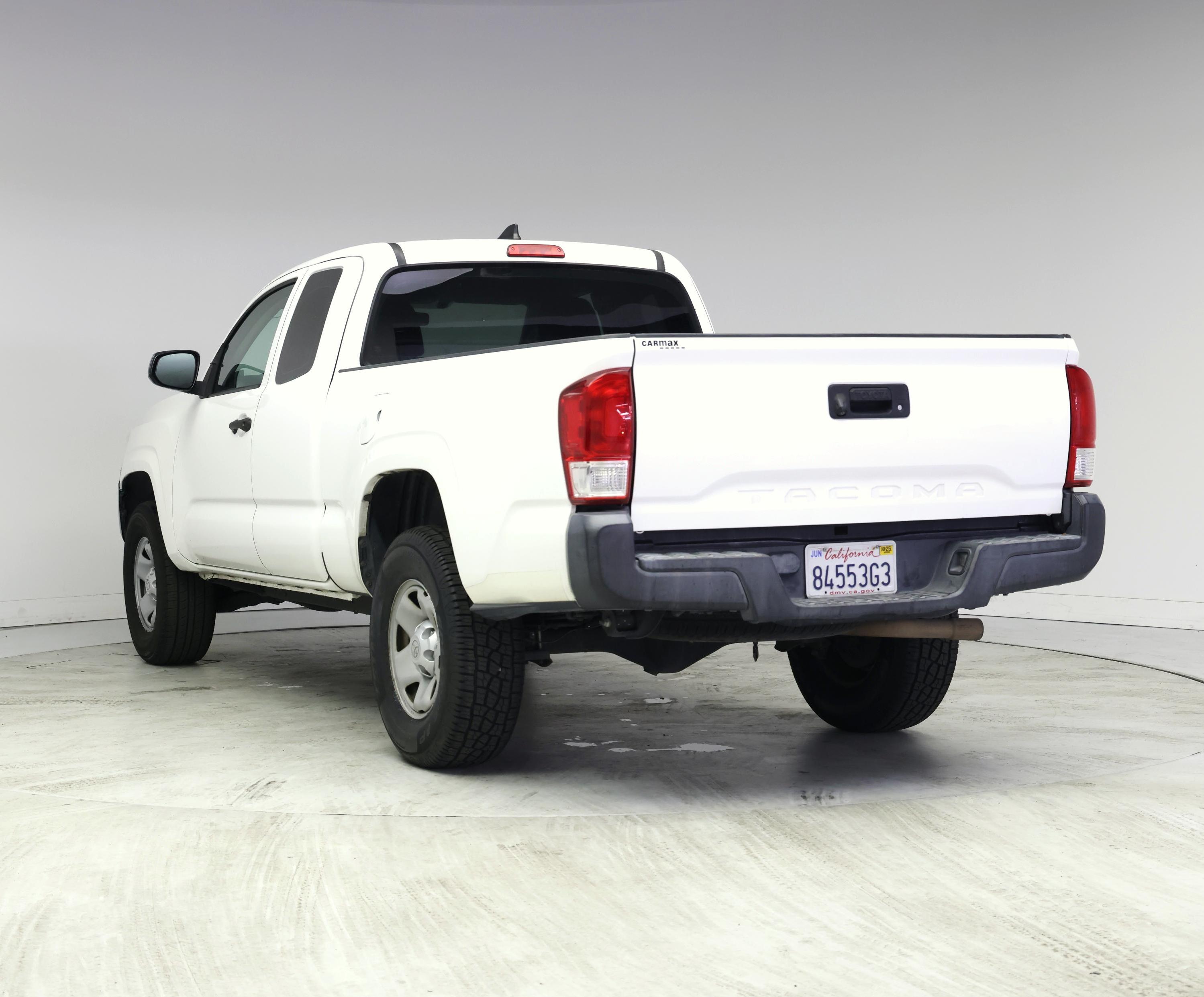 Thumbnail: 2017 Toyota Tacoma - 2