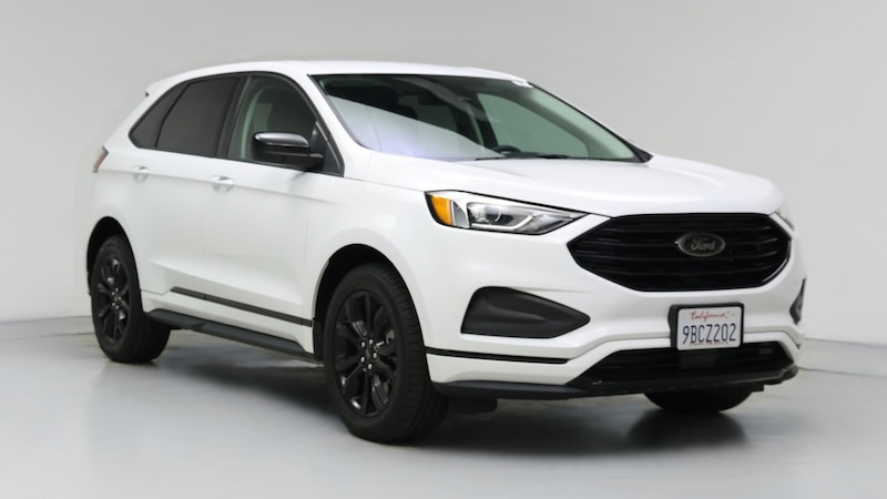 2022 Ford Edge SE Hero Image