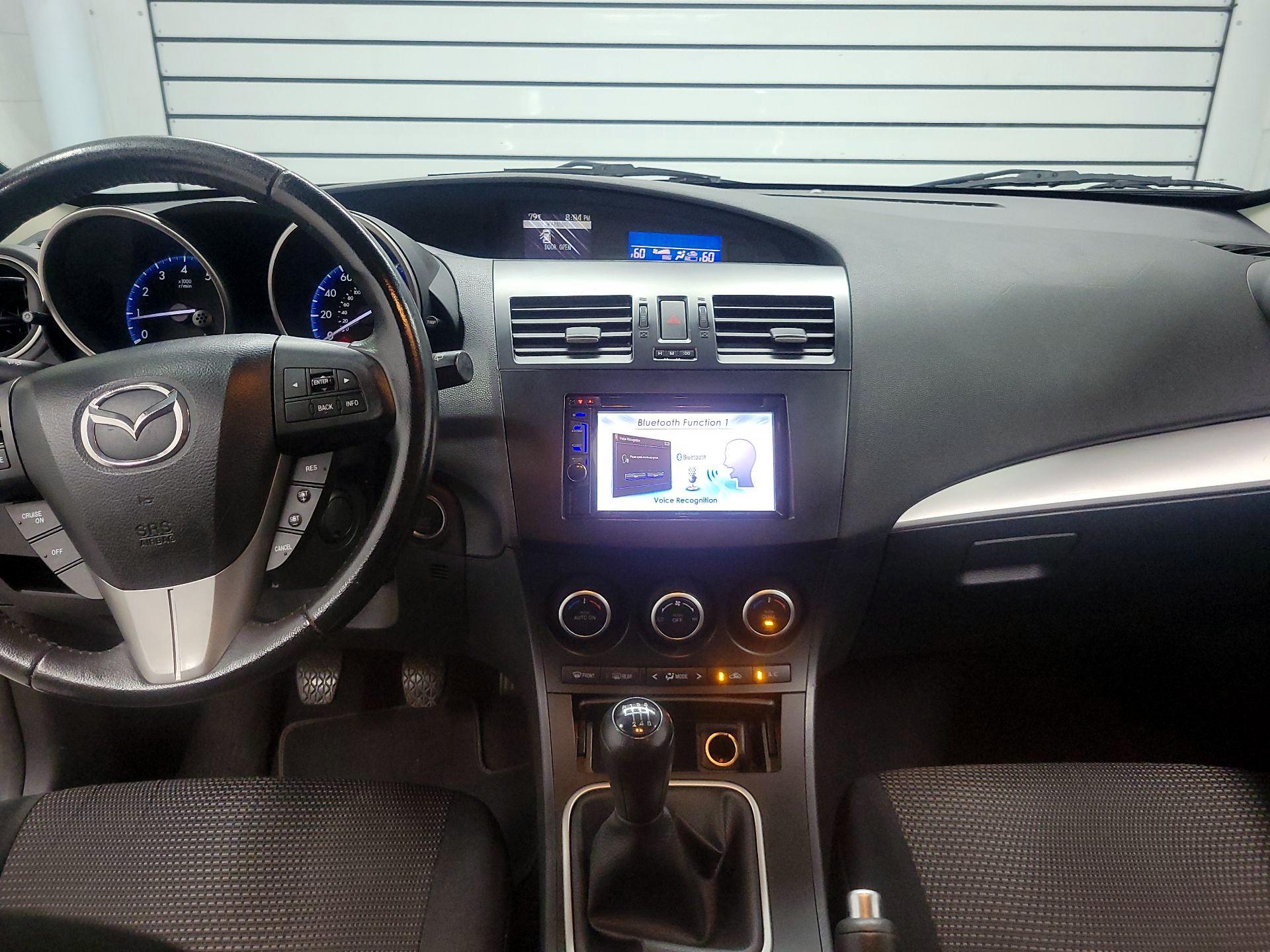 Thumbnail: 2013 Mazda Mazda3 - 9