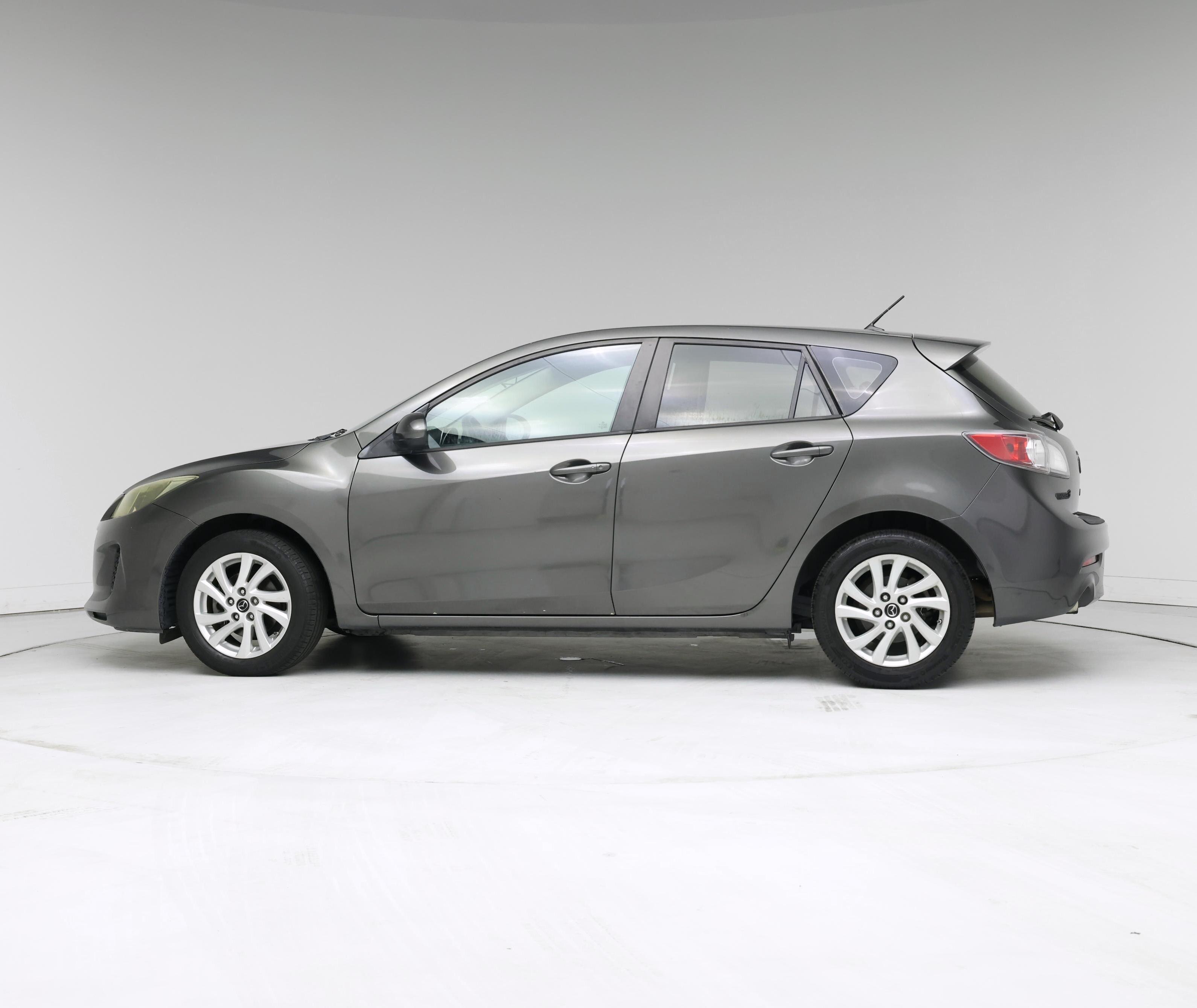 Thumbnail: 2013 Mazda Mazda3 - 3