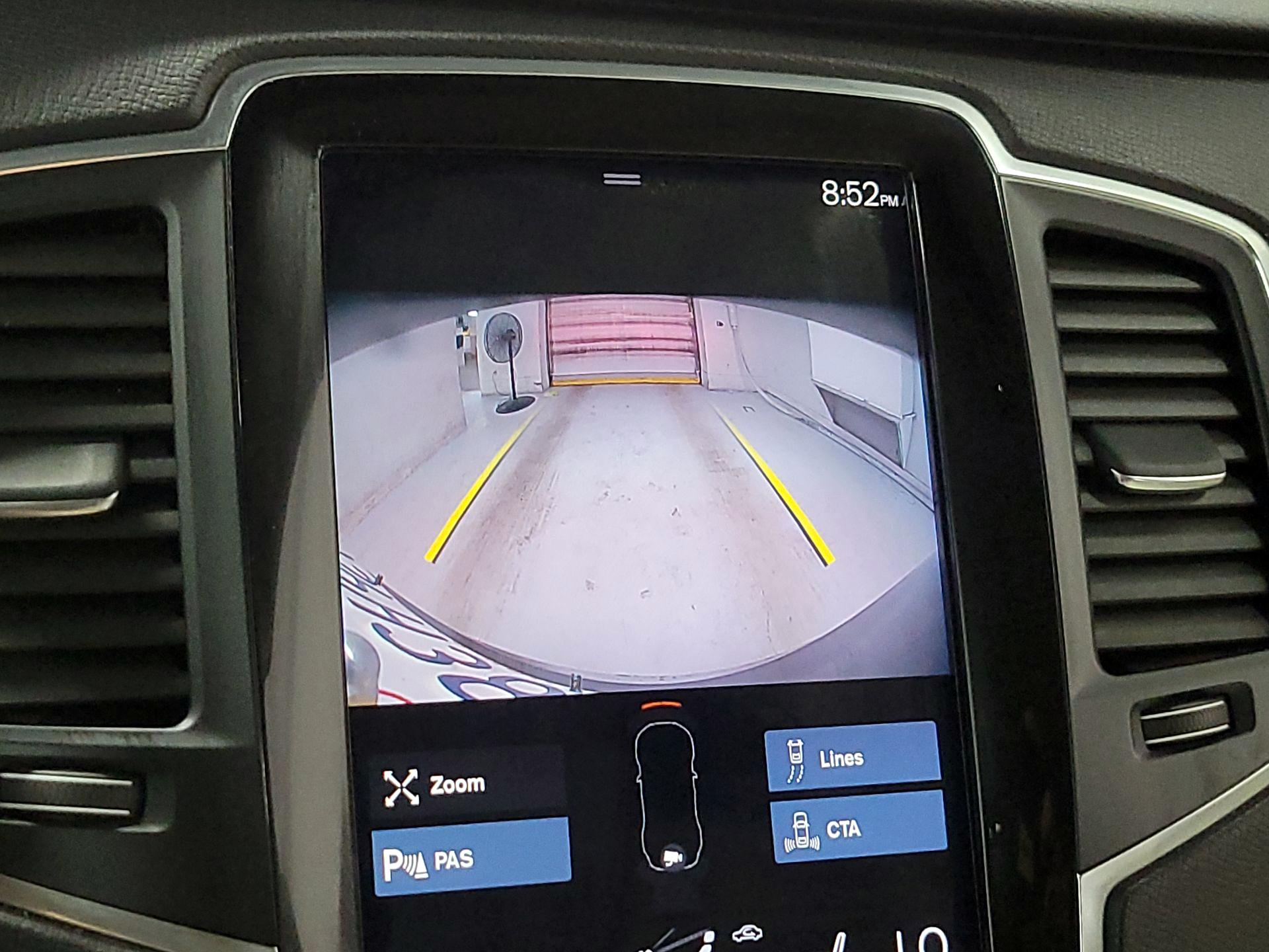 Thumbnail: 2021 Volvo XC90 - 13