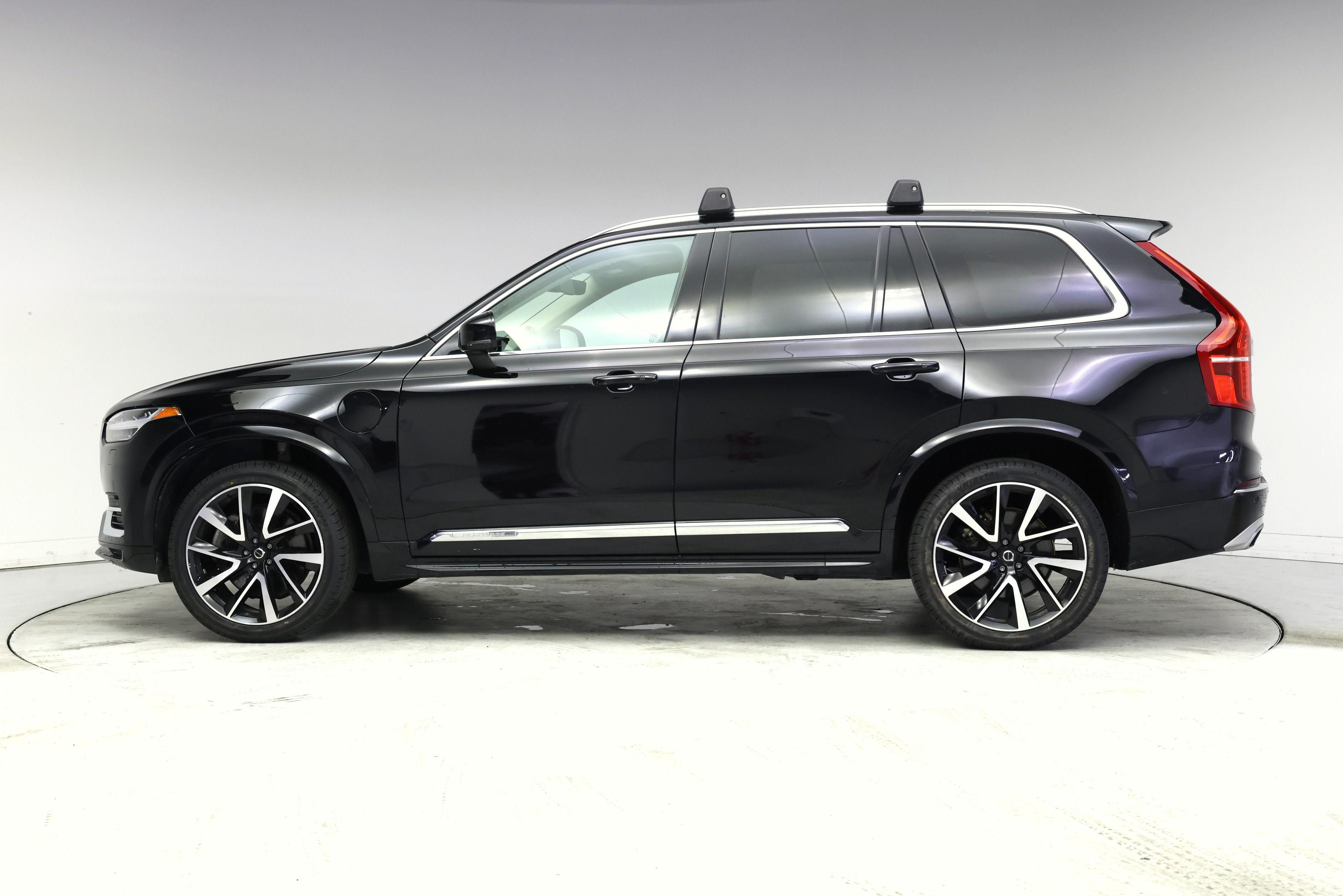 Thumbnail: 2021 Volvo XC90 - 3