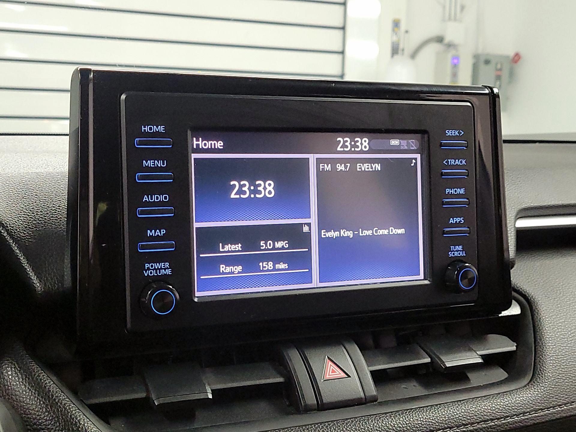 Thumbnail: 2019 Toyota RAV4 - 14