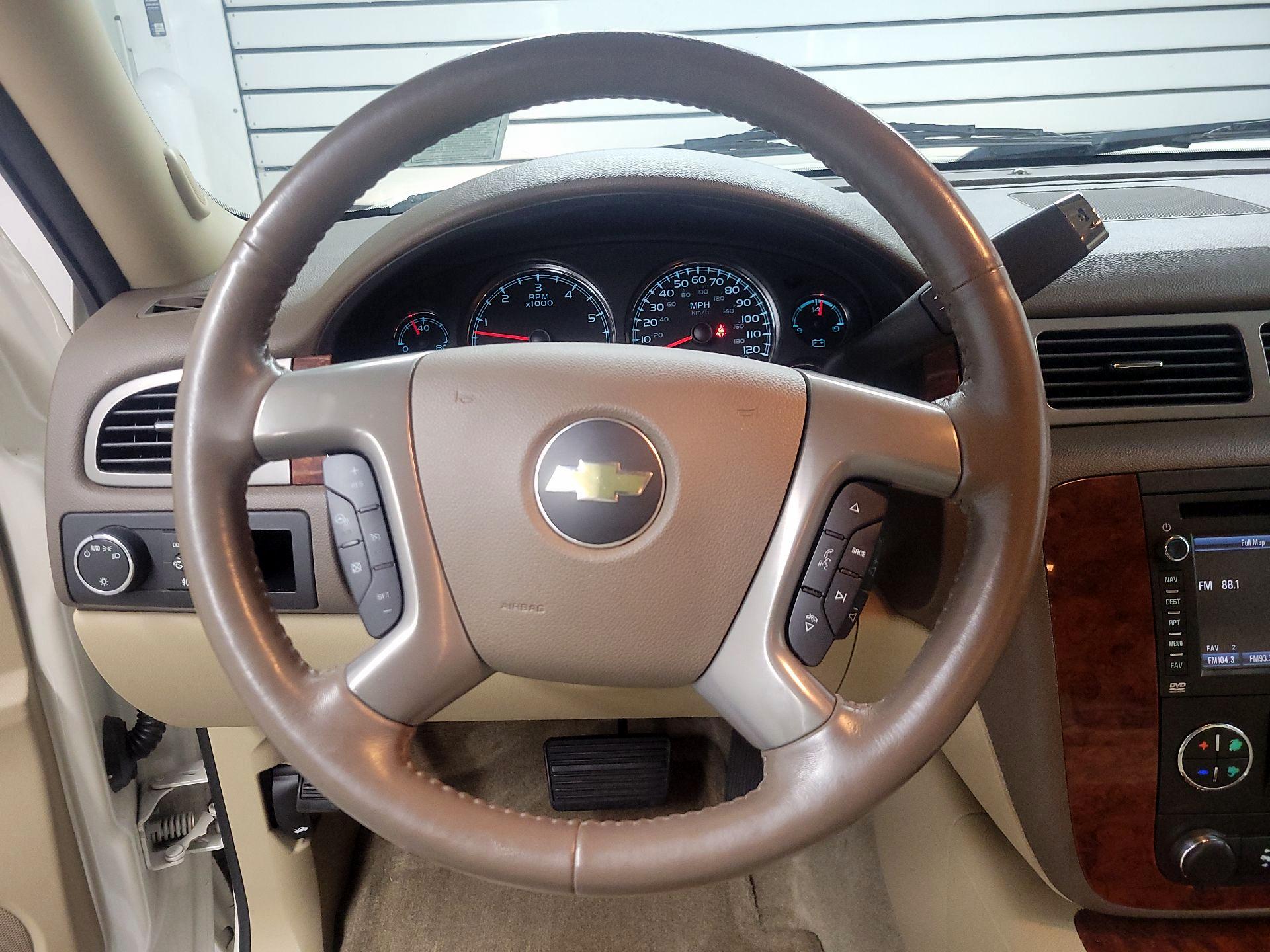 Thumbnail: 2013 Chevrolet Tahoe - 10